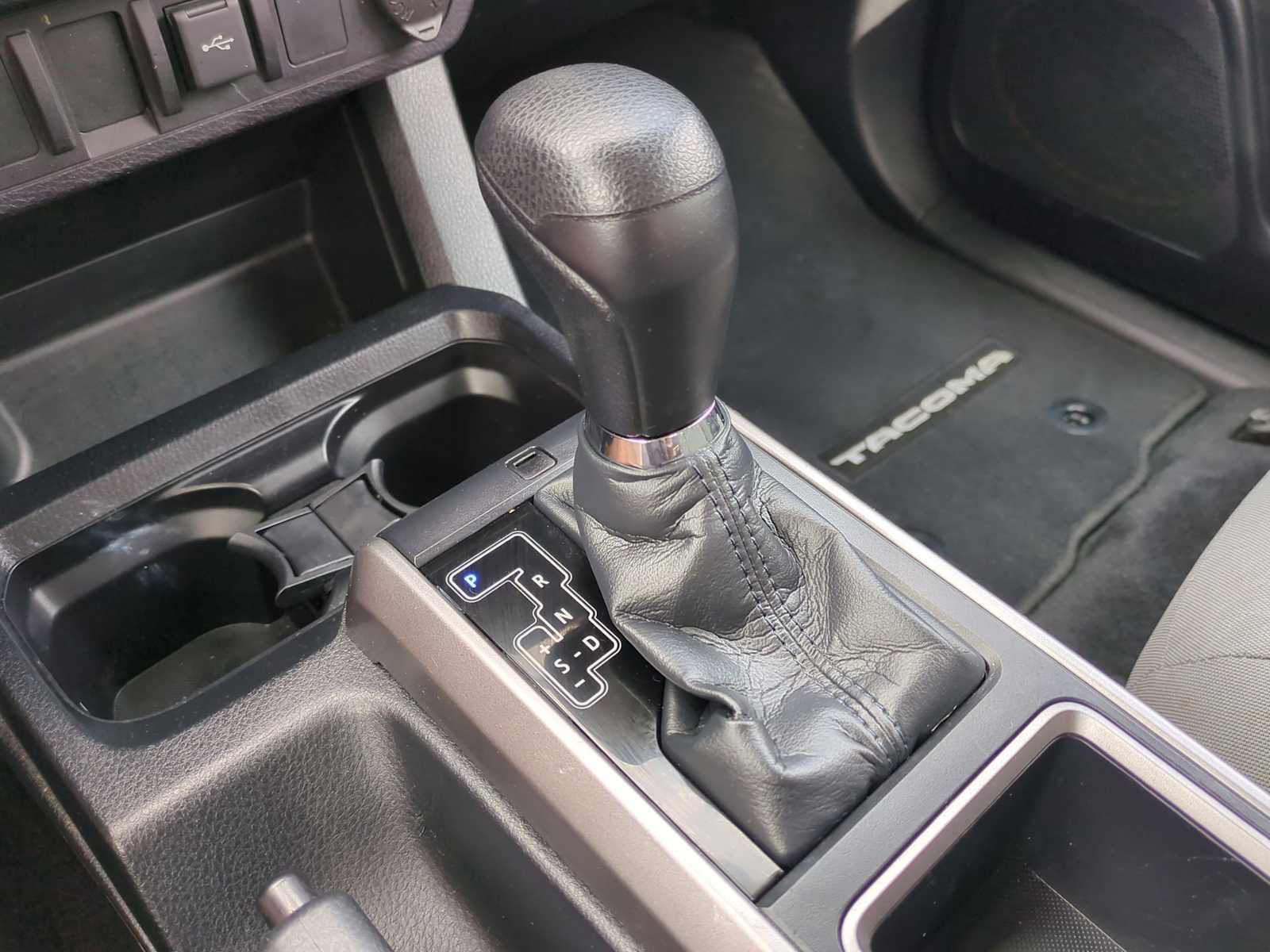 2021 Toyota Tacoma SR 15