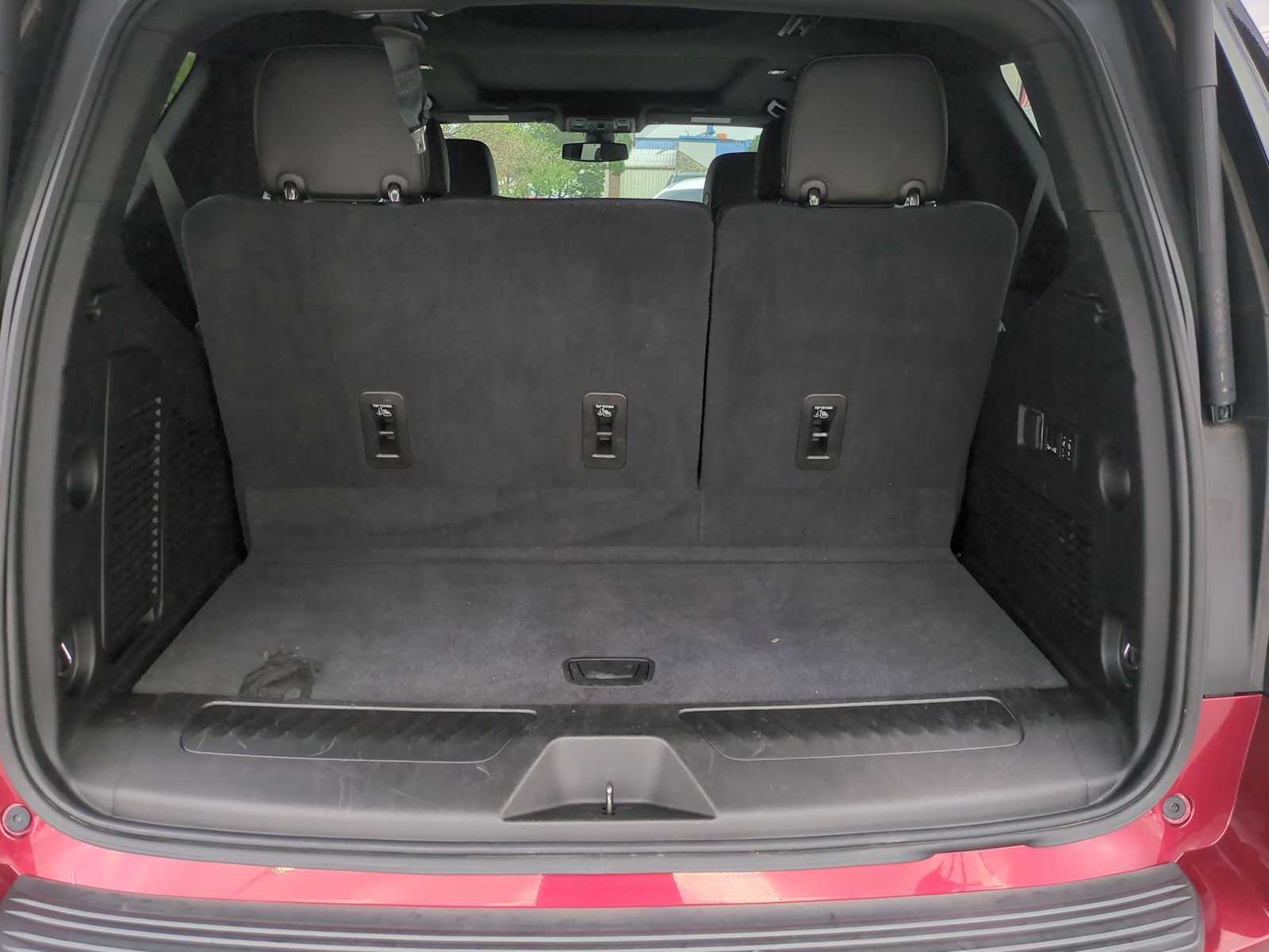 Thumbnail: 2021 Chevrolet Tahoe - 25