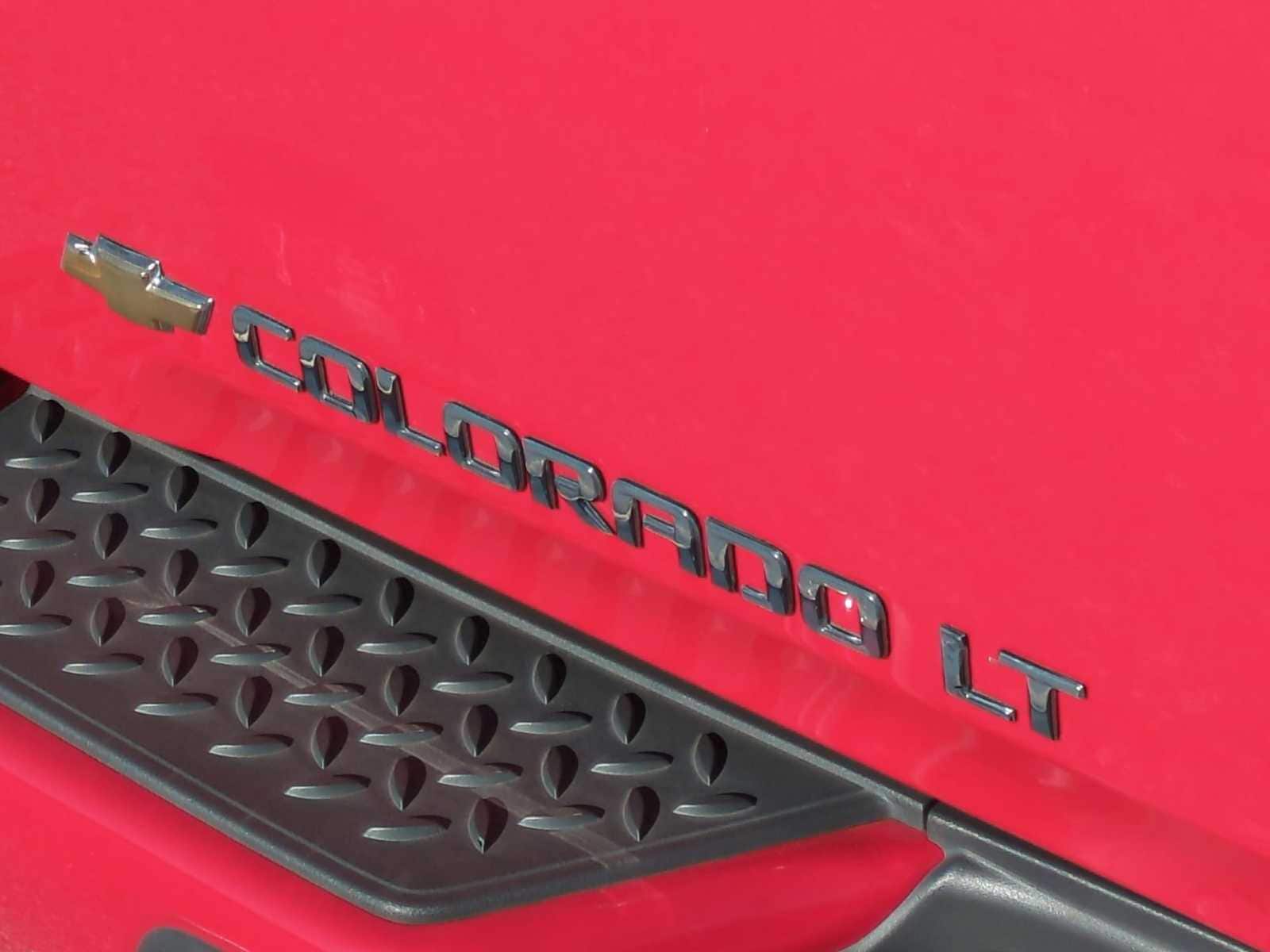 Thumbnail: 2012 Chevrolet Colorado - 28