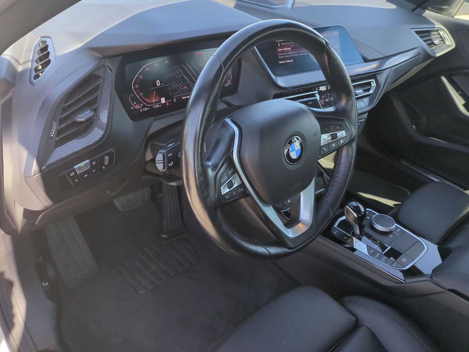 Thumbnail: 2024 BMW 2 Series - 10