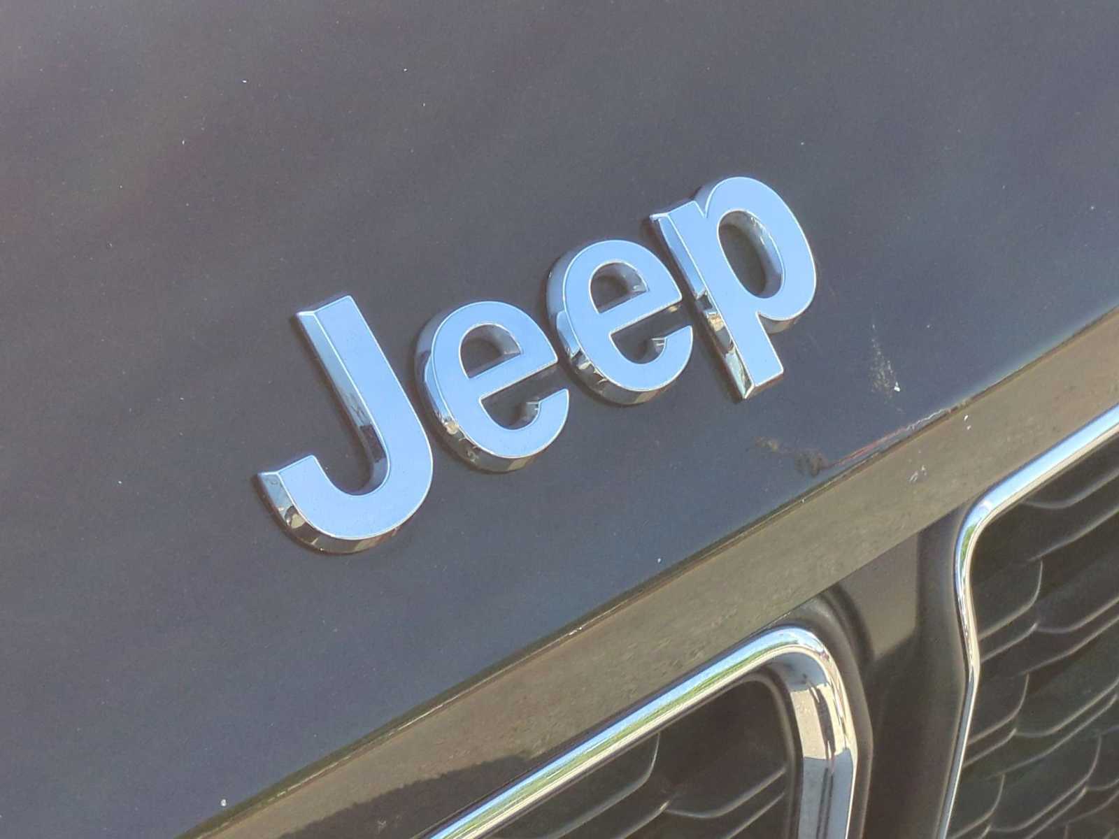 Thumbnail: 2023 Jeep Grand Cherokee L - 30