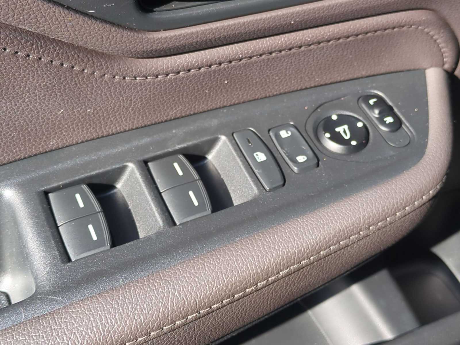 Thumbnail: 2018 Honda Odyssey - 24