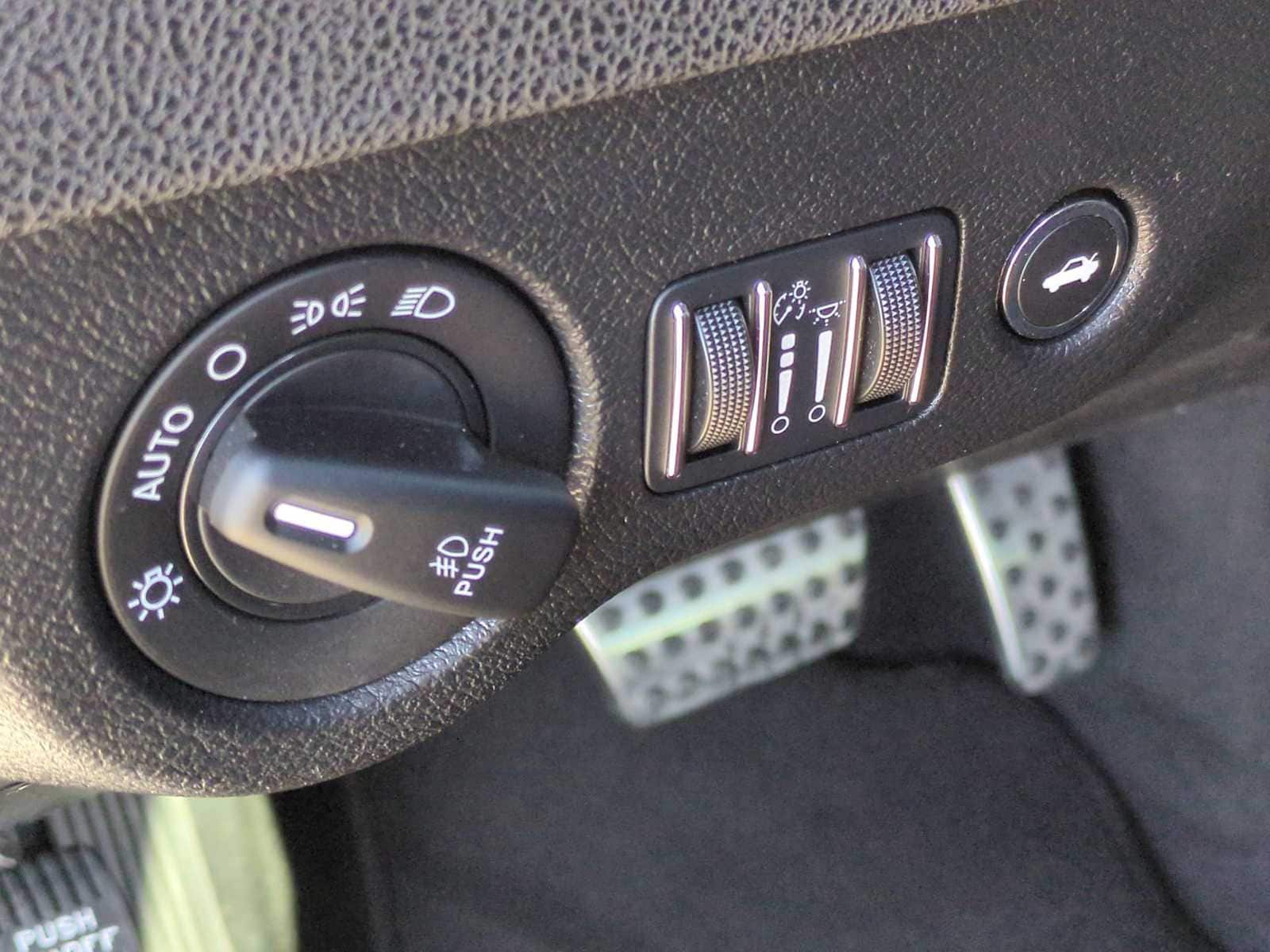 Thumbnail: 2023 Dodge Charger - 34