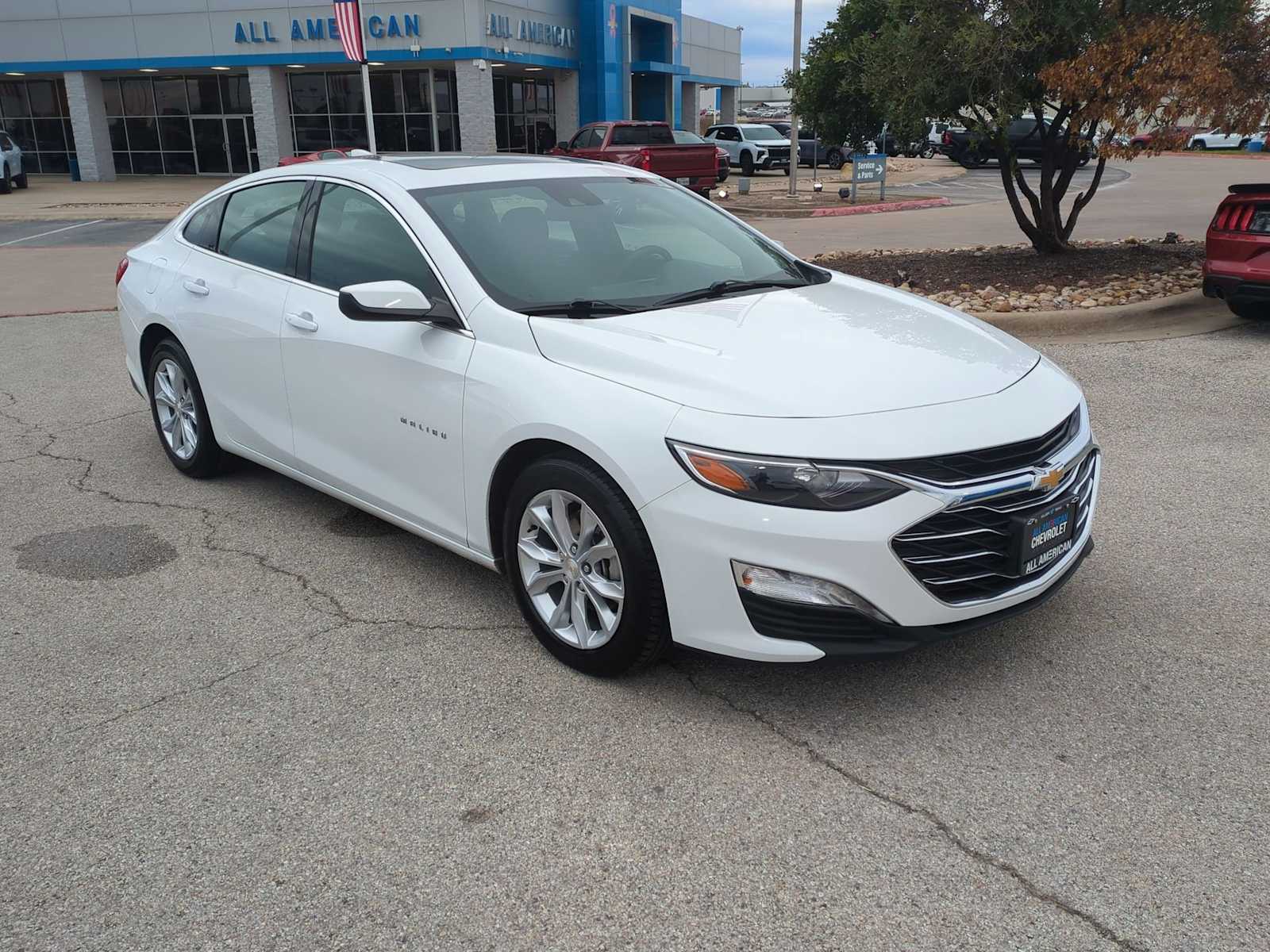 Thumbnail: 2024 Chevrolet Malibu - 2