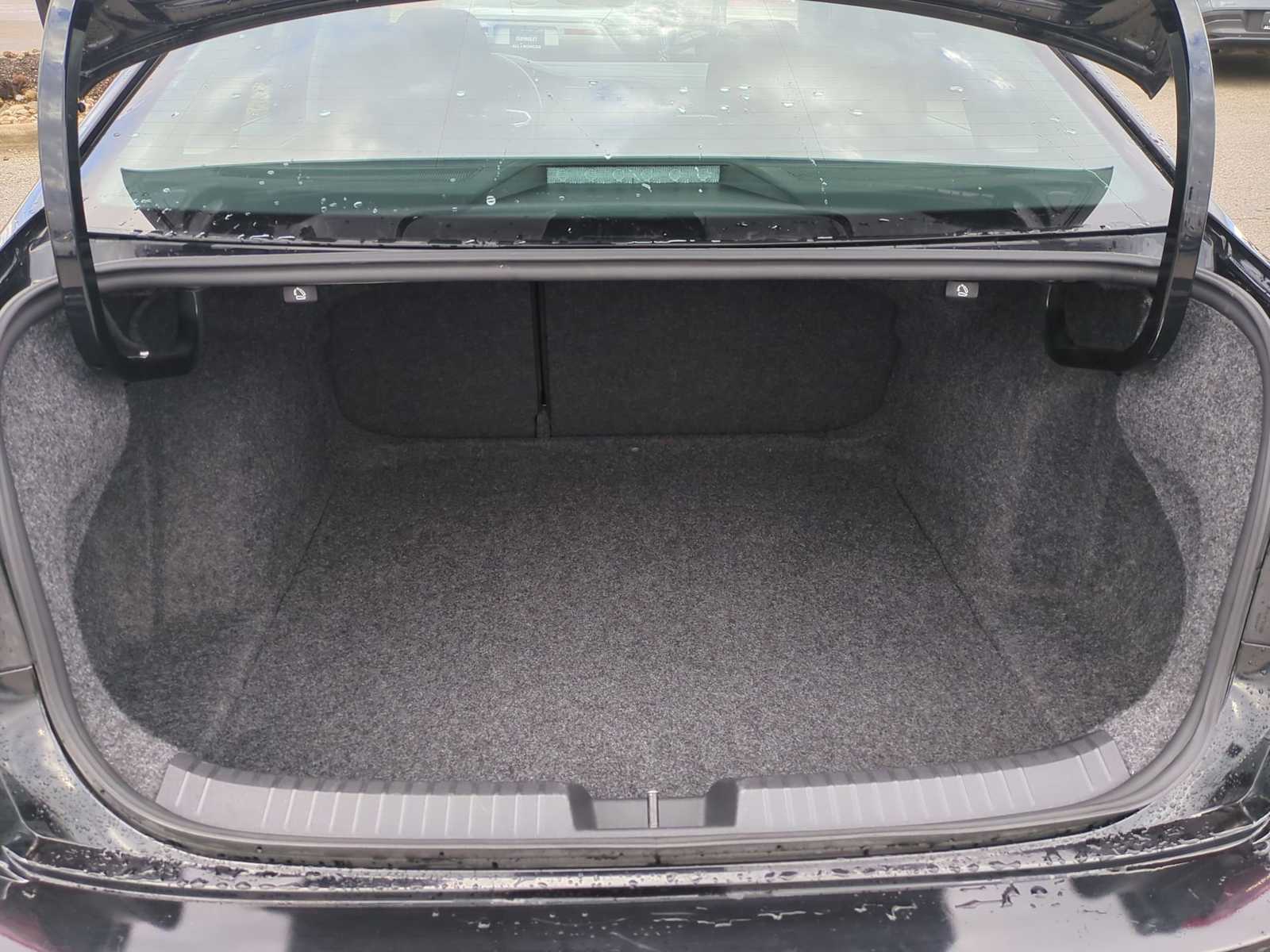 Thumbnail: 2024 Volkswagen Jetta - 23