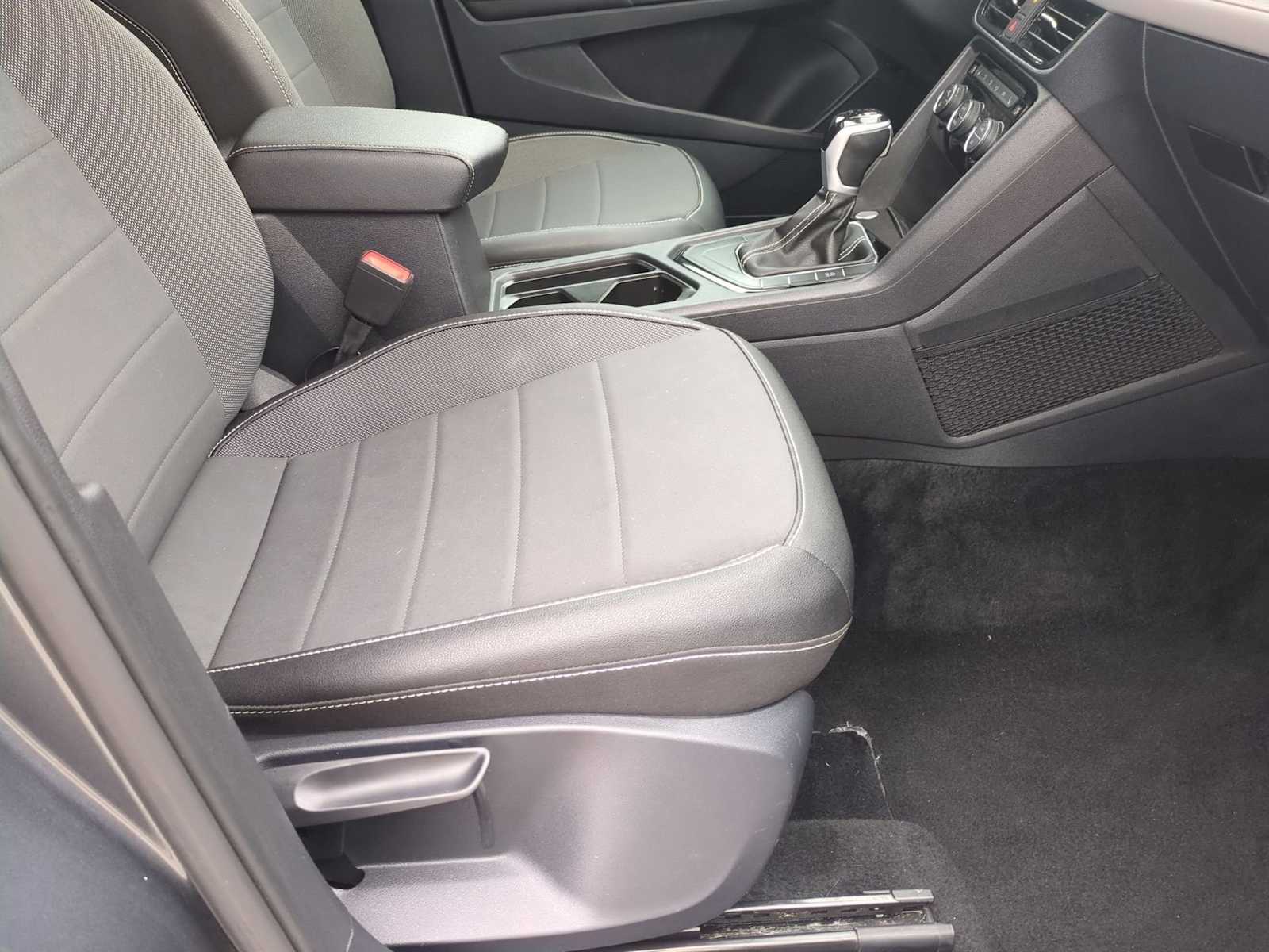 Thumbnail: 2024 Volkswagen Taos - 27