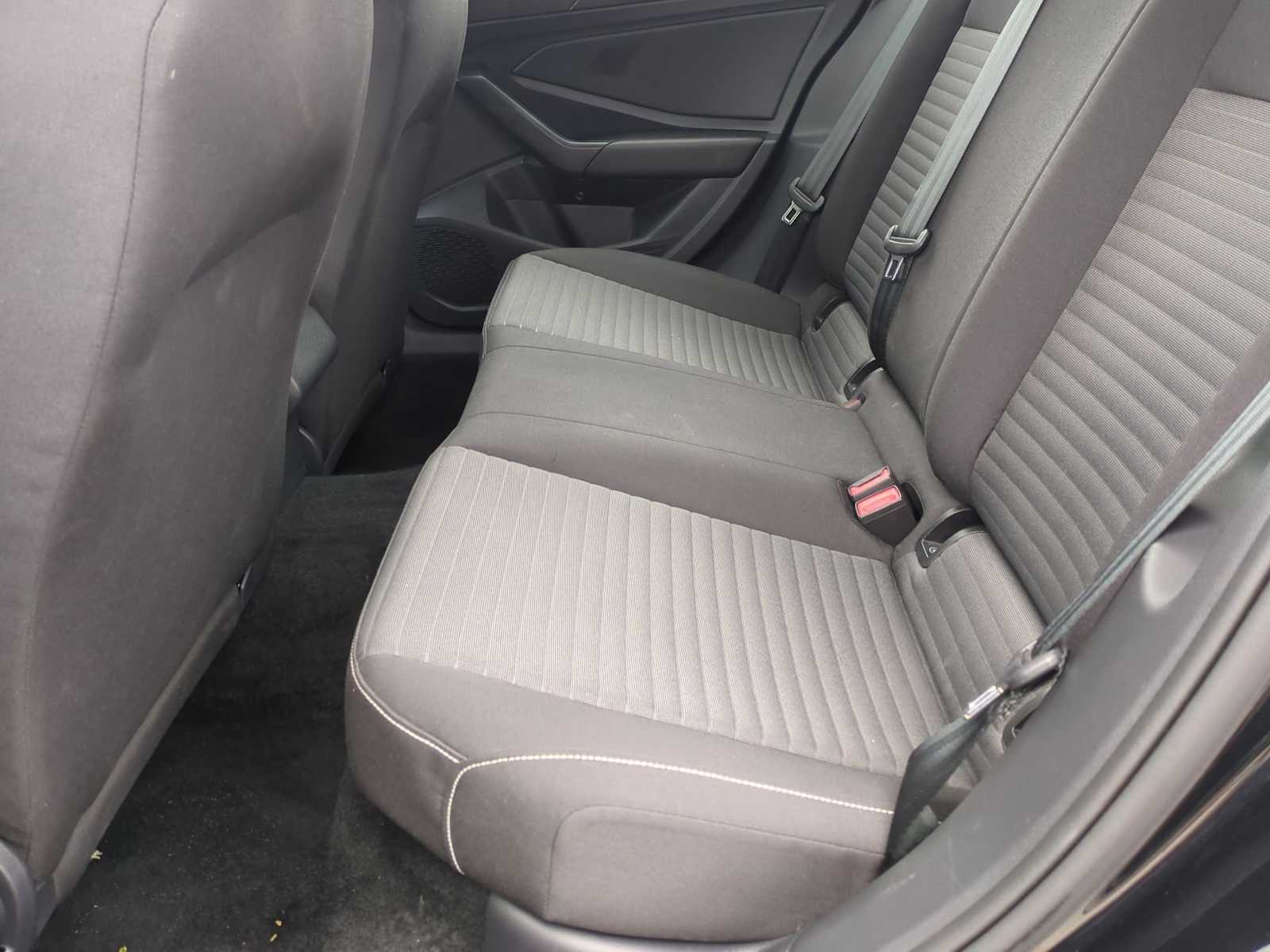 Thumbnail: 2024 Volkswagen Jetta - 22