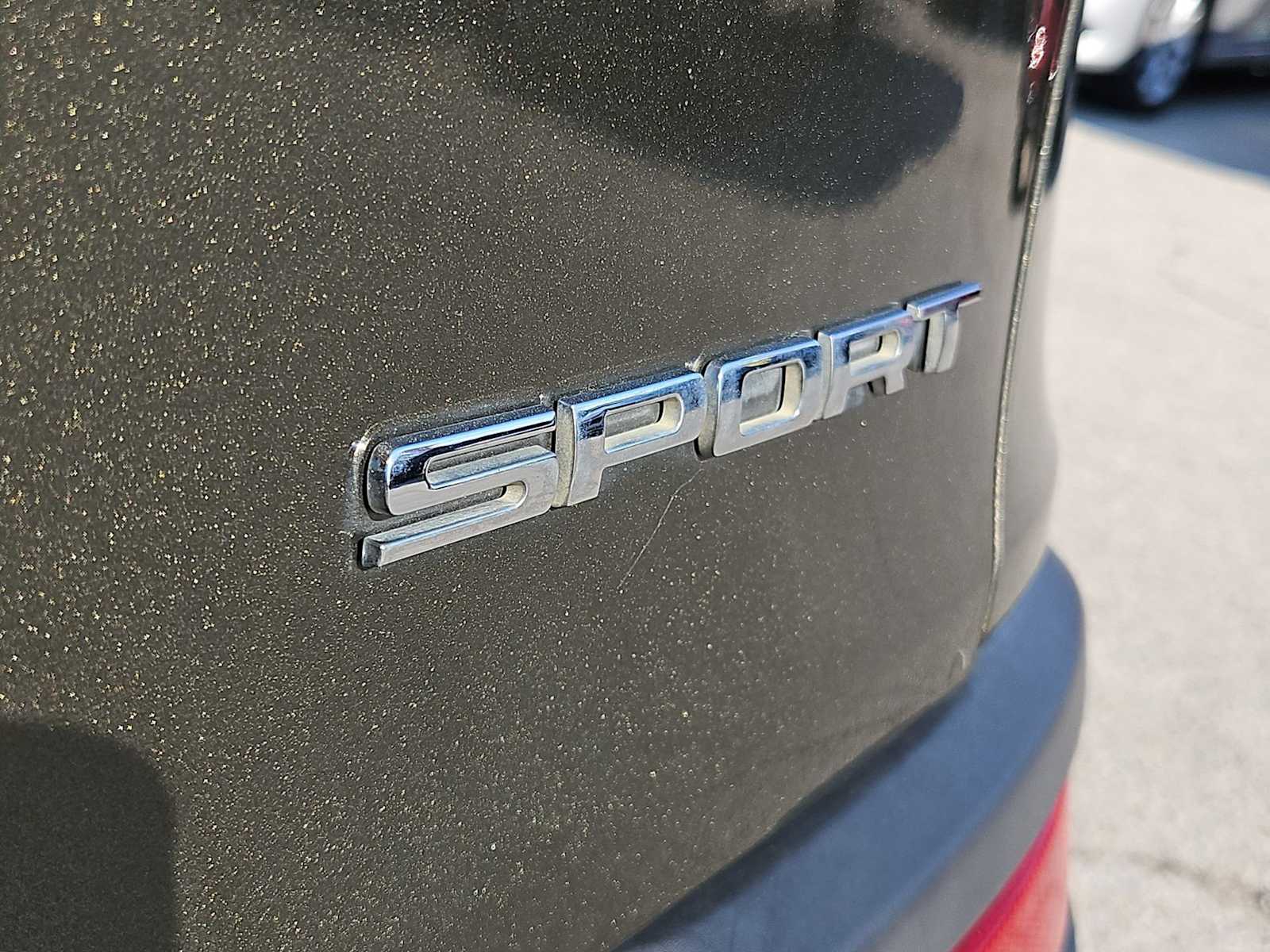 Thumbnail: 2016 Jeep Cherokee - 28
