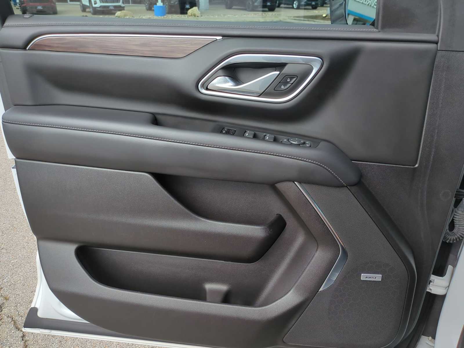 2021 Chevrolet Suburban LT 22