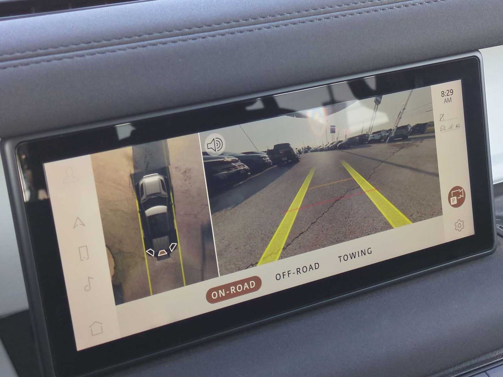 Thumbnail: 2023 Land Rover Defender - 15