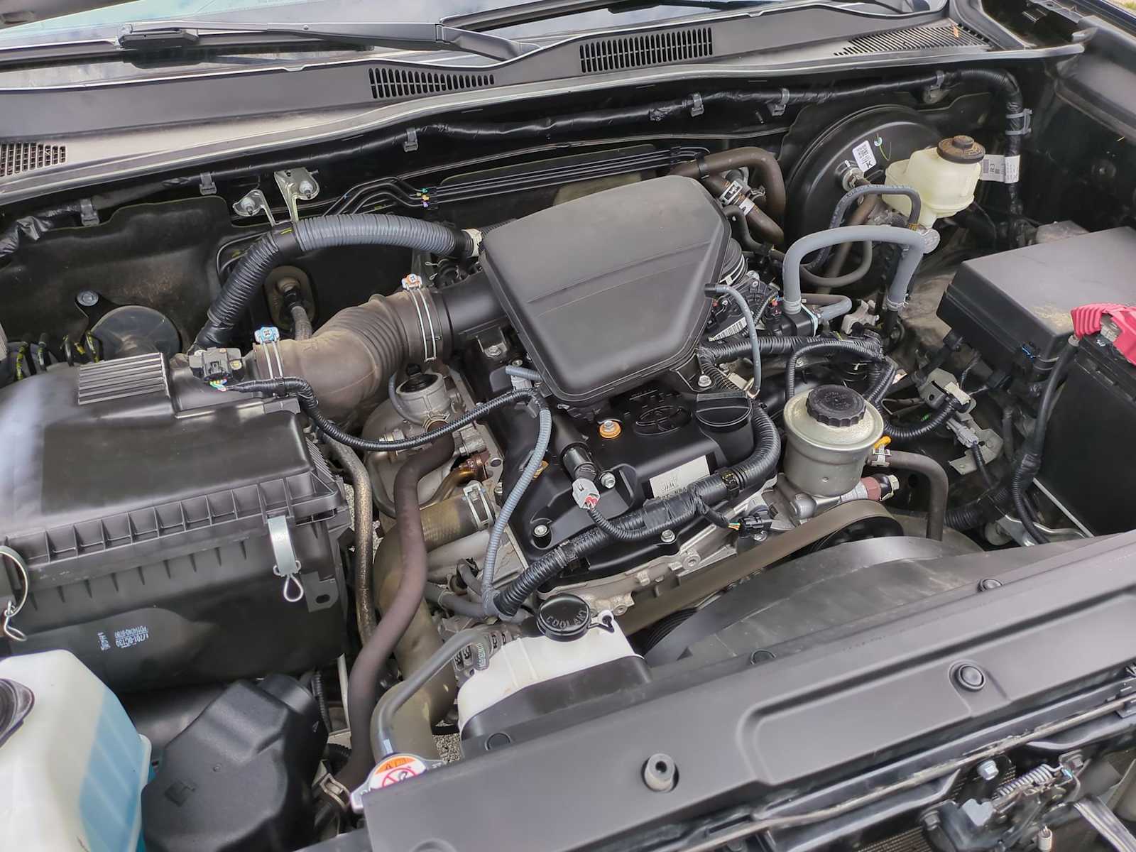 2021 Toyota Tacoma SR 26
