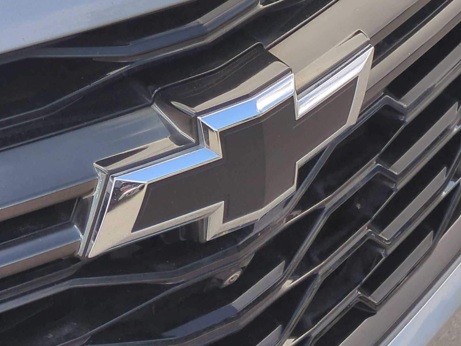 Thumbnail: 2023 Chevrolet Traverse - 31