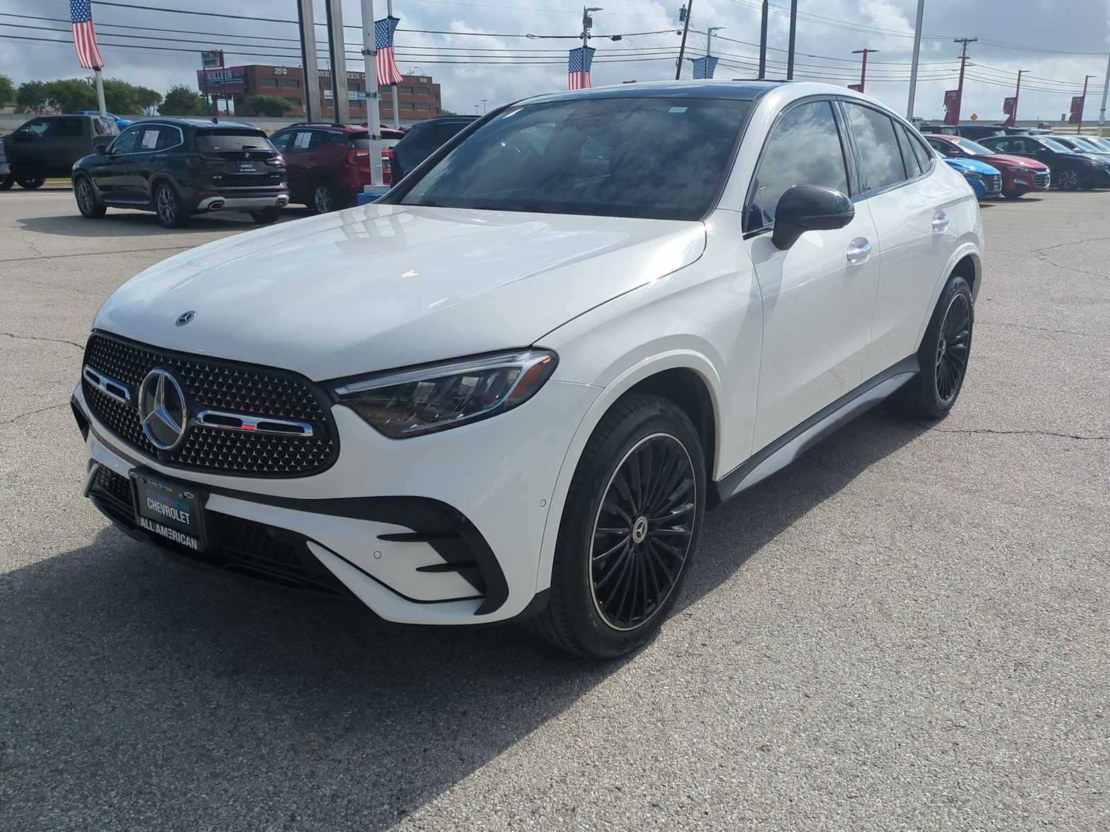 Thumbnail: 2025 Mercedes-Benz GLC - 4
