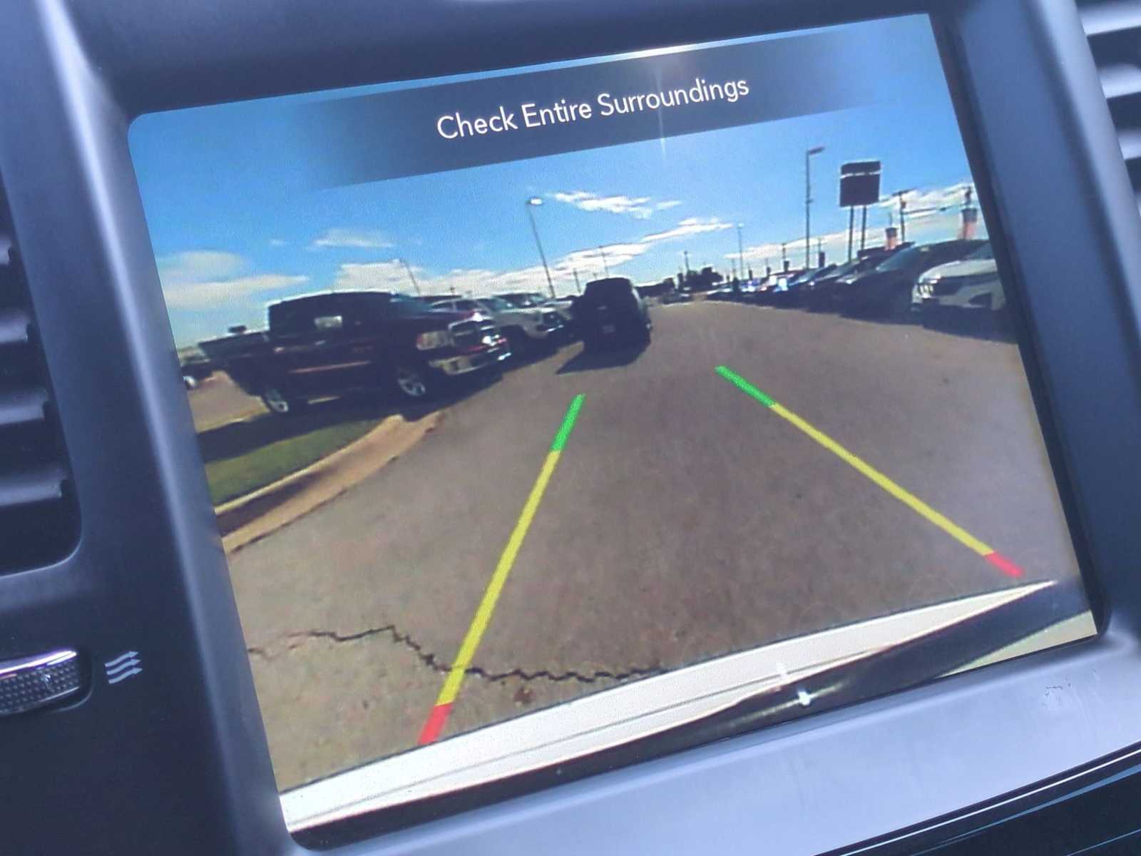 Thumbnail: 2022 Chrysler 300 - 15