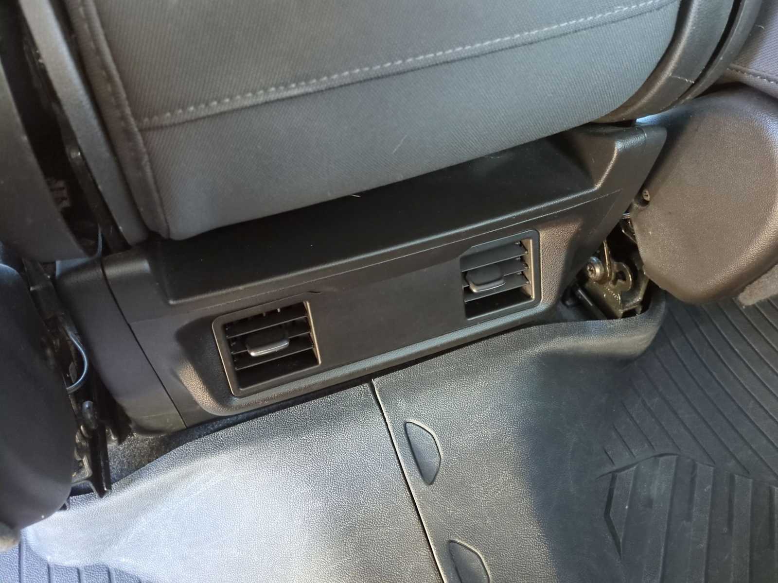 Thumbnail: 2020 Chevrolet Silverado 1500 - 20