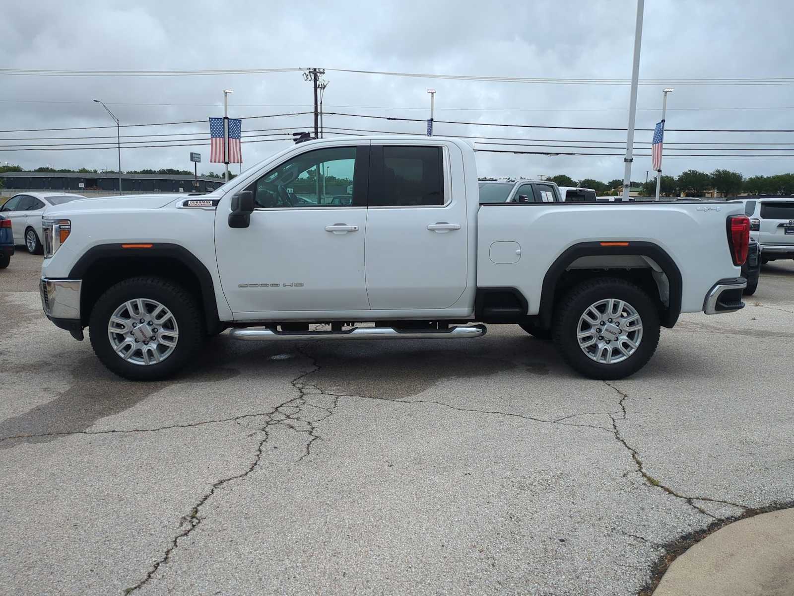 Thumbnail: 2022 GMC Sierra 2500 - 4