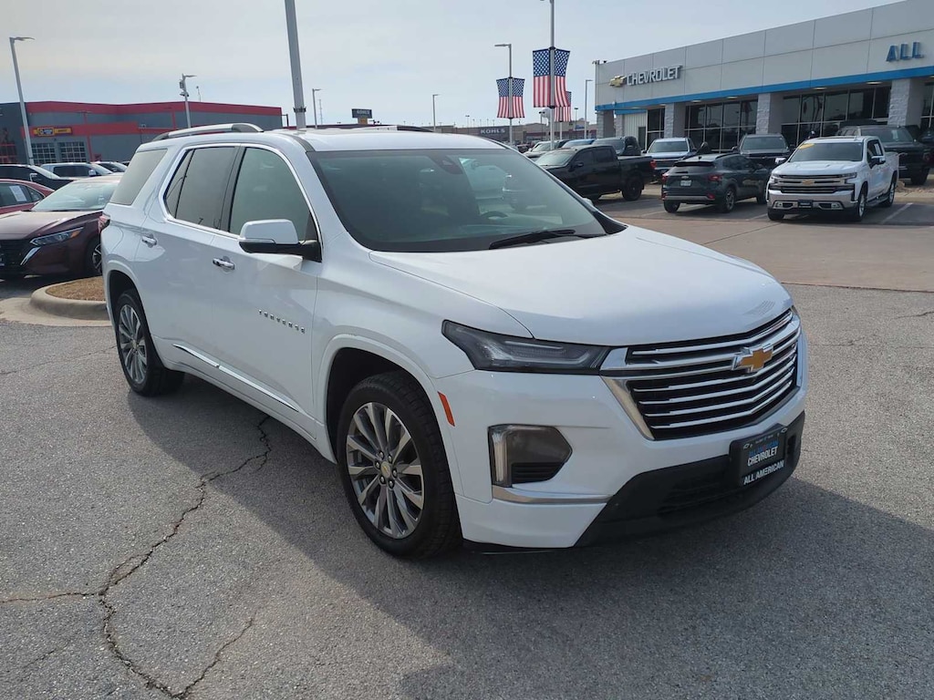 Used 2023 Chevrolet Traverse Premier SUV