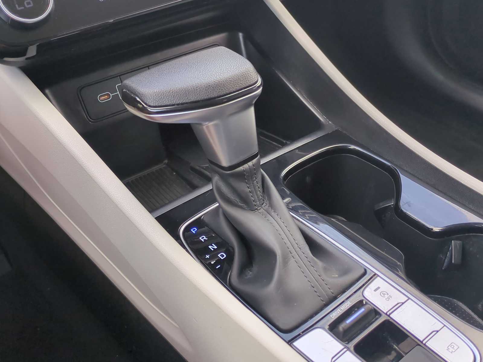 Thumbnail: 2025 Hyundai Tucson - 15