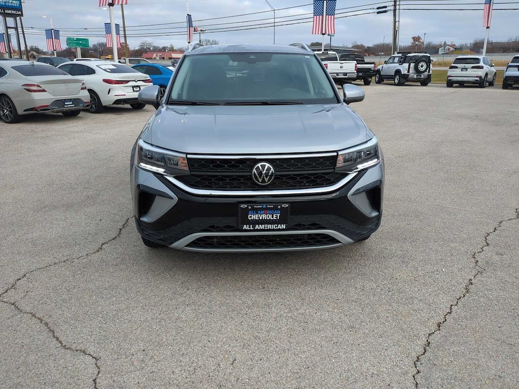 Used 2024 Volkswagen Taos SE