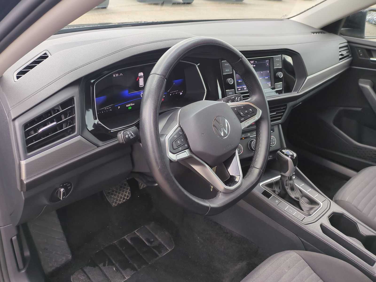 Thumbnail: 2024 Volkswagen Jetta - 10