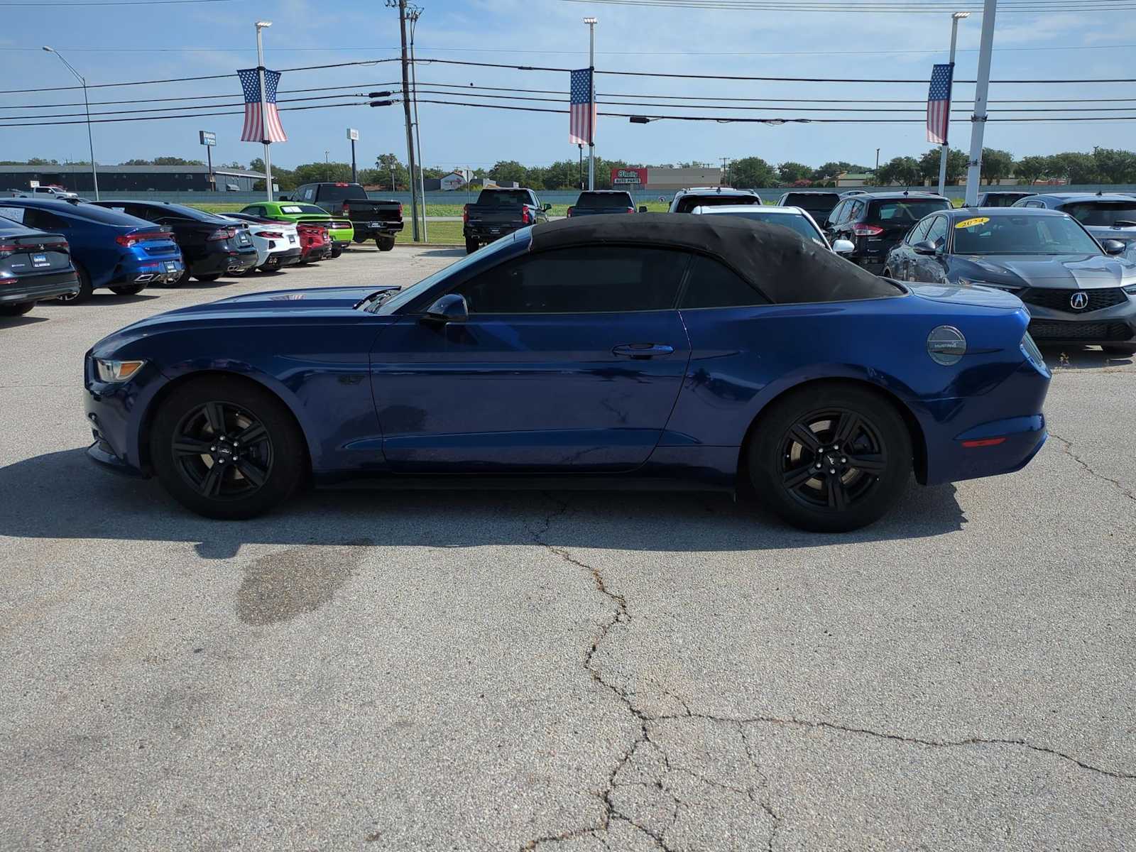 Thumbnail: 2016 Ford Mustang - 5