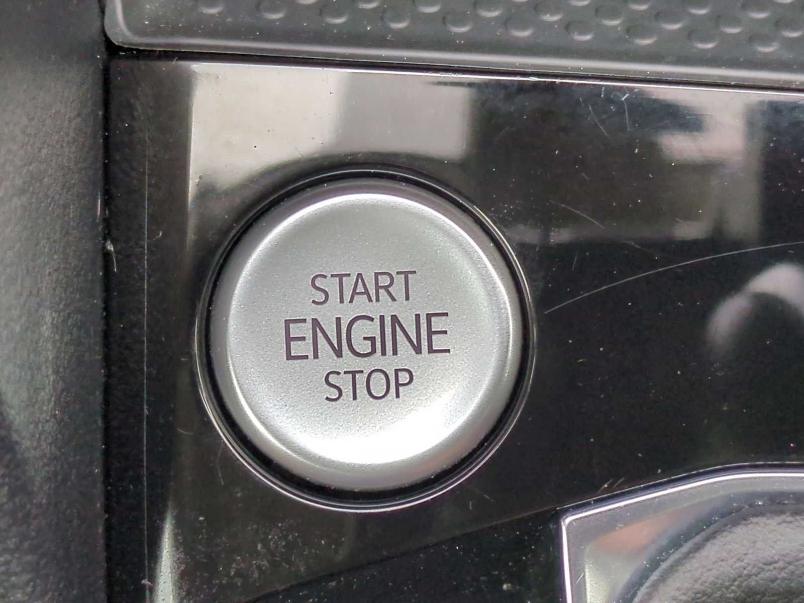 Thumbnail: 2024 Volkswagen Taos - 16