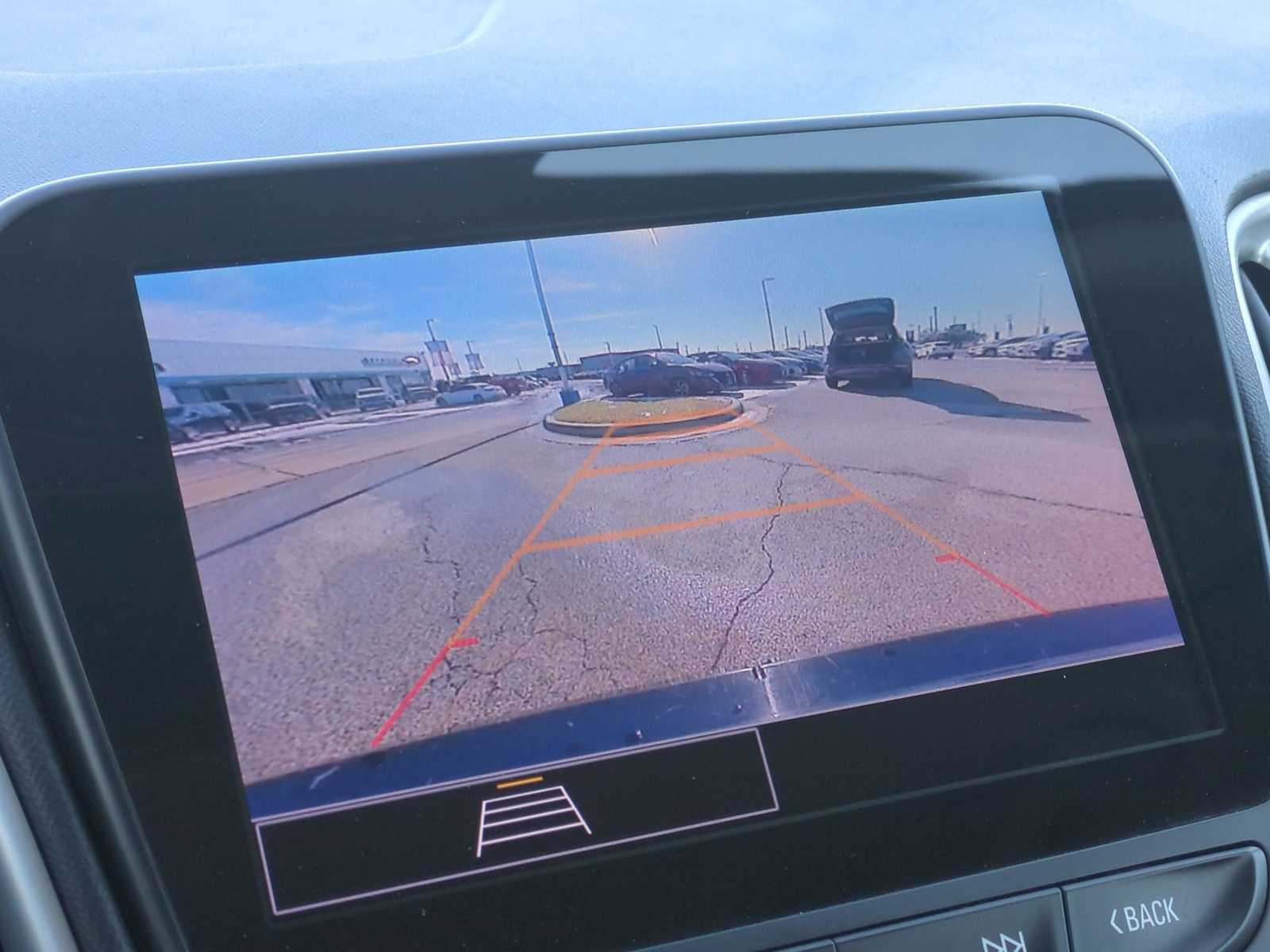 Thumbnail: 2023 Chevrolet Malibu - 15