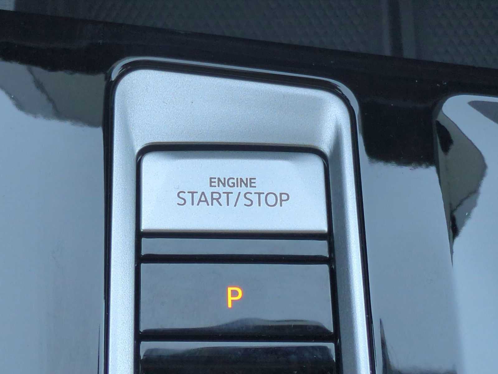 Thumbnail: 2024 Volkswagen Atlas - 16