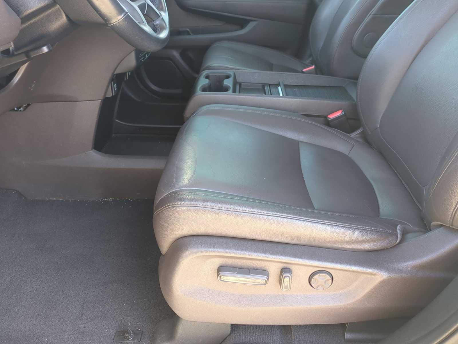 Thumbnail: 2018 Honda Odyssey - 20