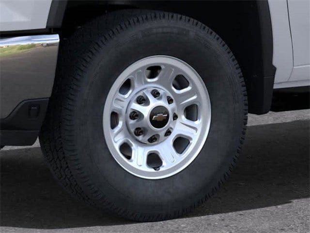 2025 Chevrolet Silverado 2500 WT 9