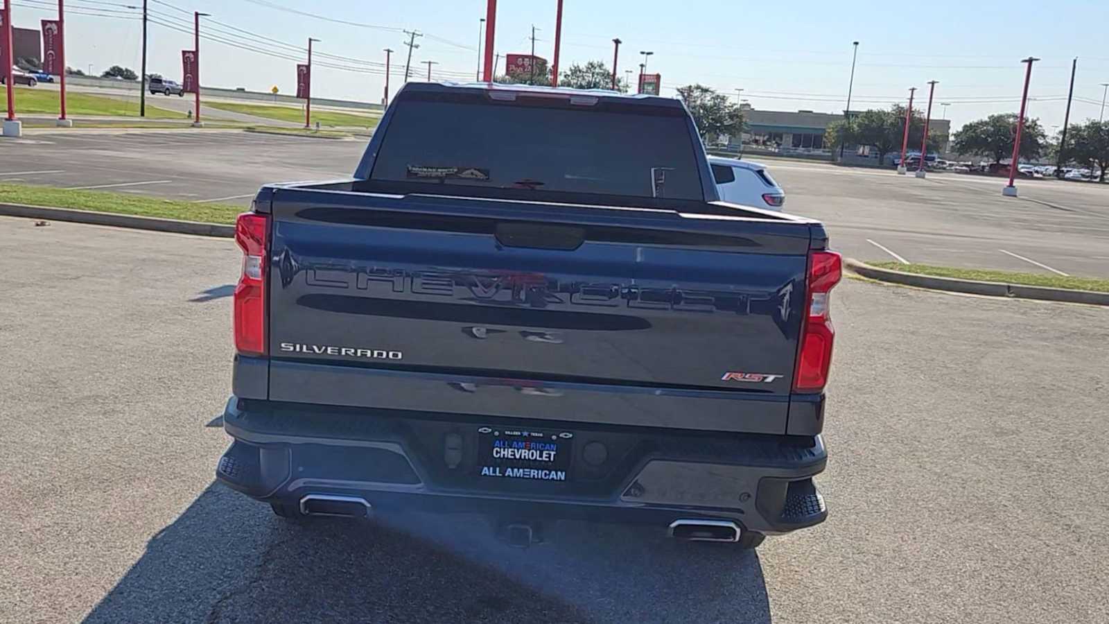 Thumbnail: 2022 Chevrolet Silverado 1500 - 7