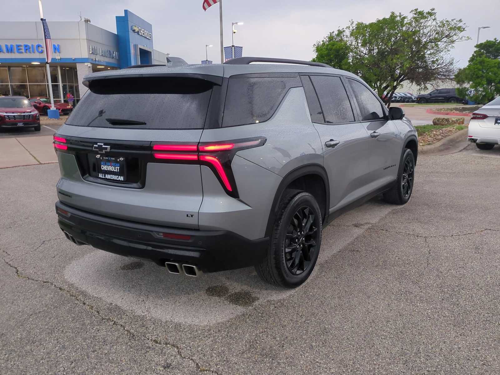 Thumbnail: 2024 Chevrolet Traverse - 8
