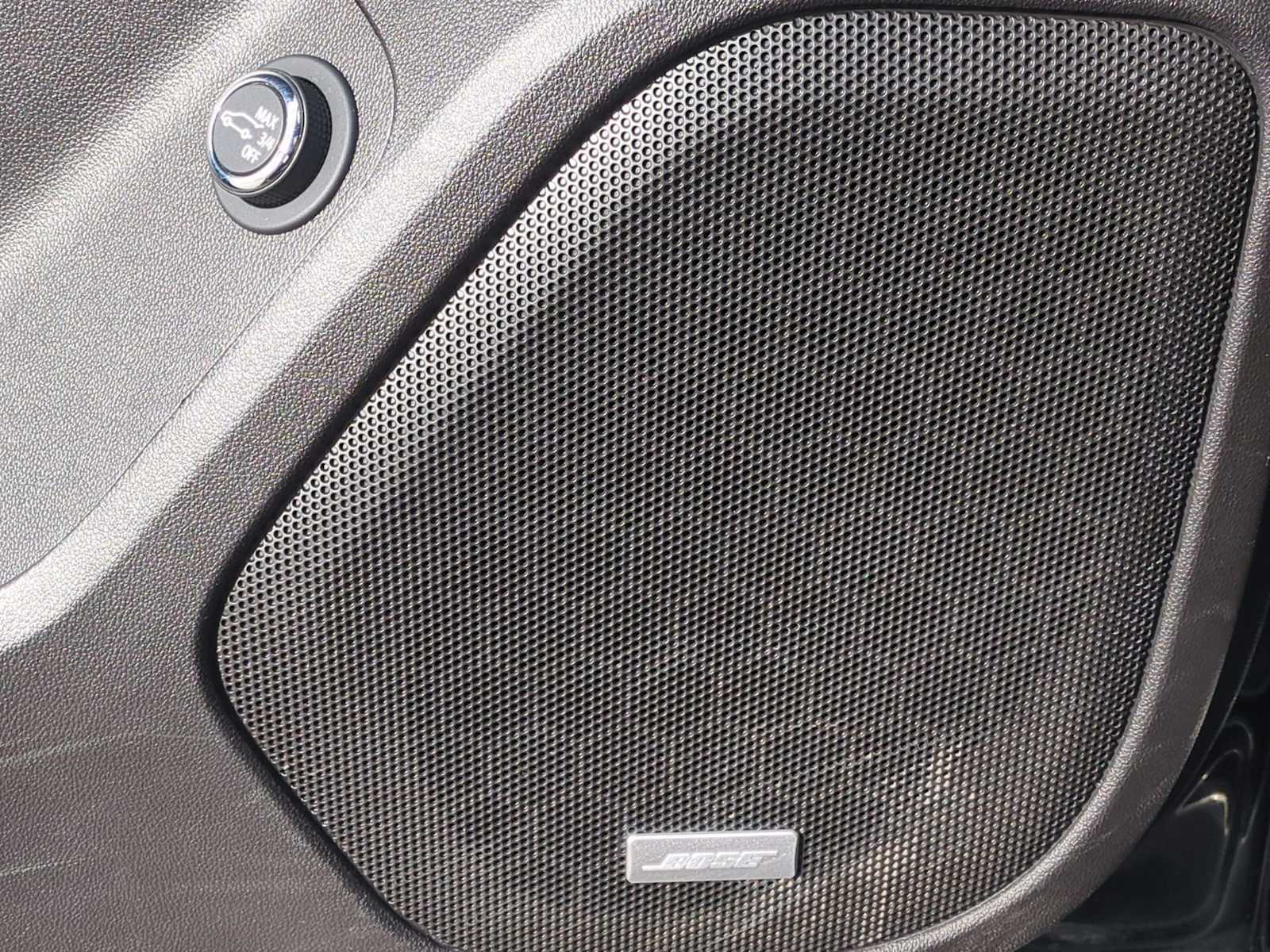 Thumbnail: 2023 GMC Acadia - 24