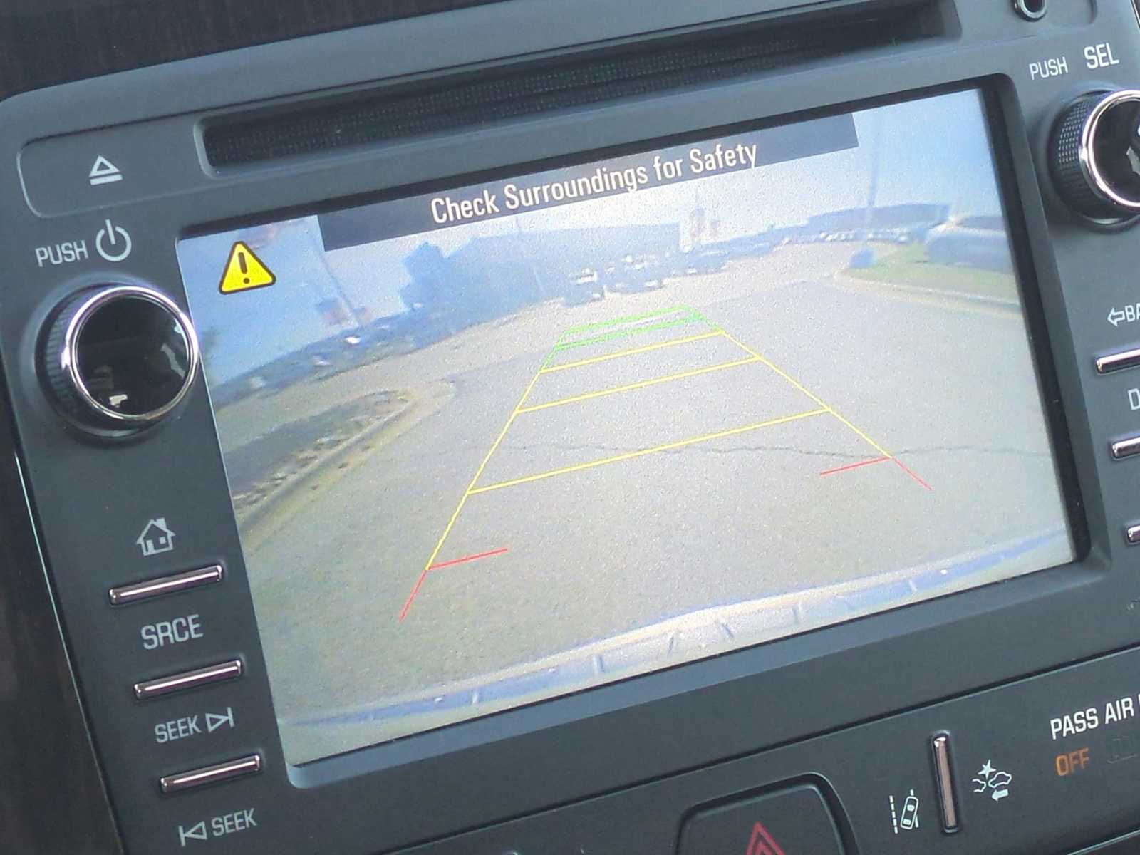 Thumbnail: 2017 Chevrolet Traverse - 15