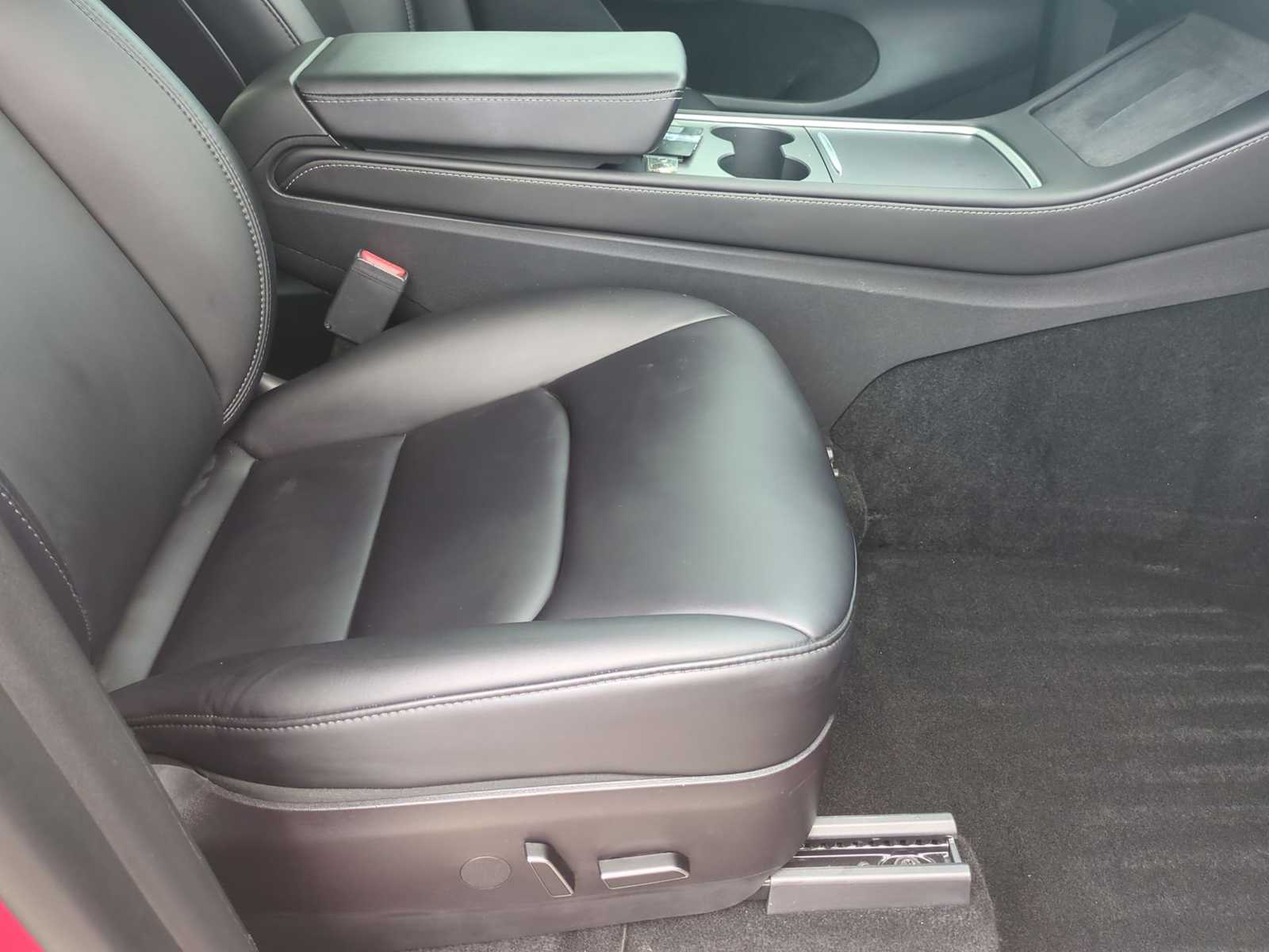 Thumbnail: 2023 Tesla Model Y - 25