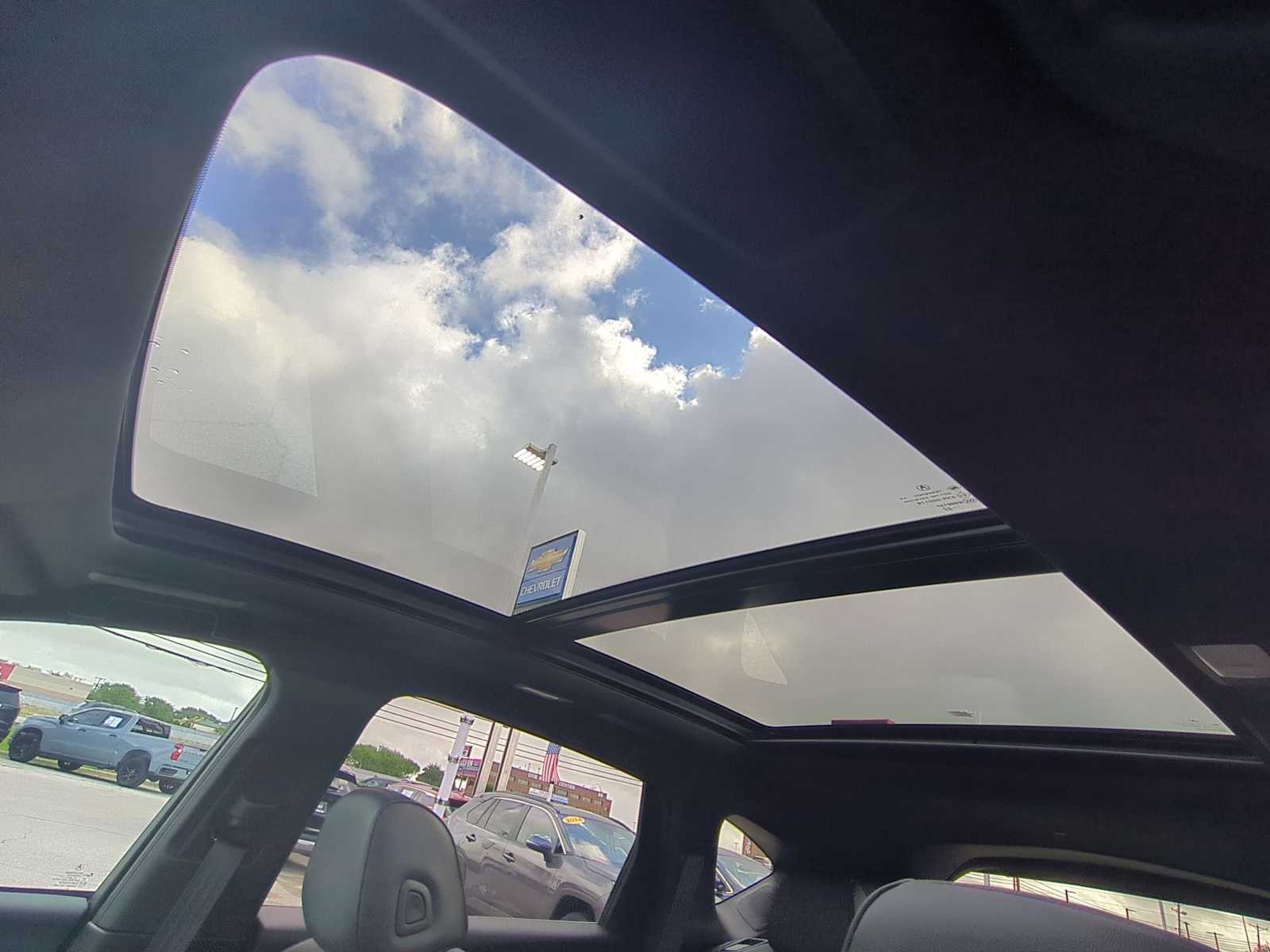 Thumbnail: 2022 Acura RDX - 19