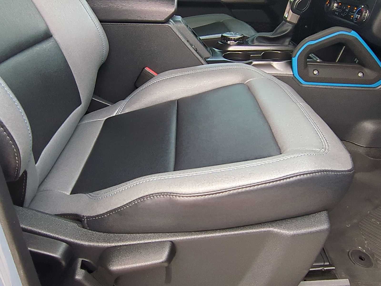 Thumbnail: 2023 Ford Bronco - 27