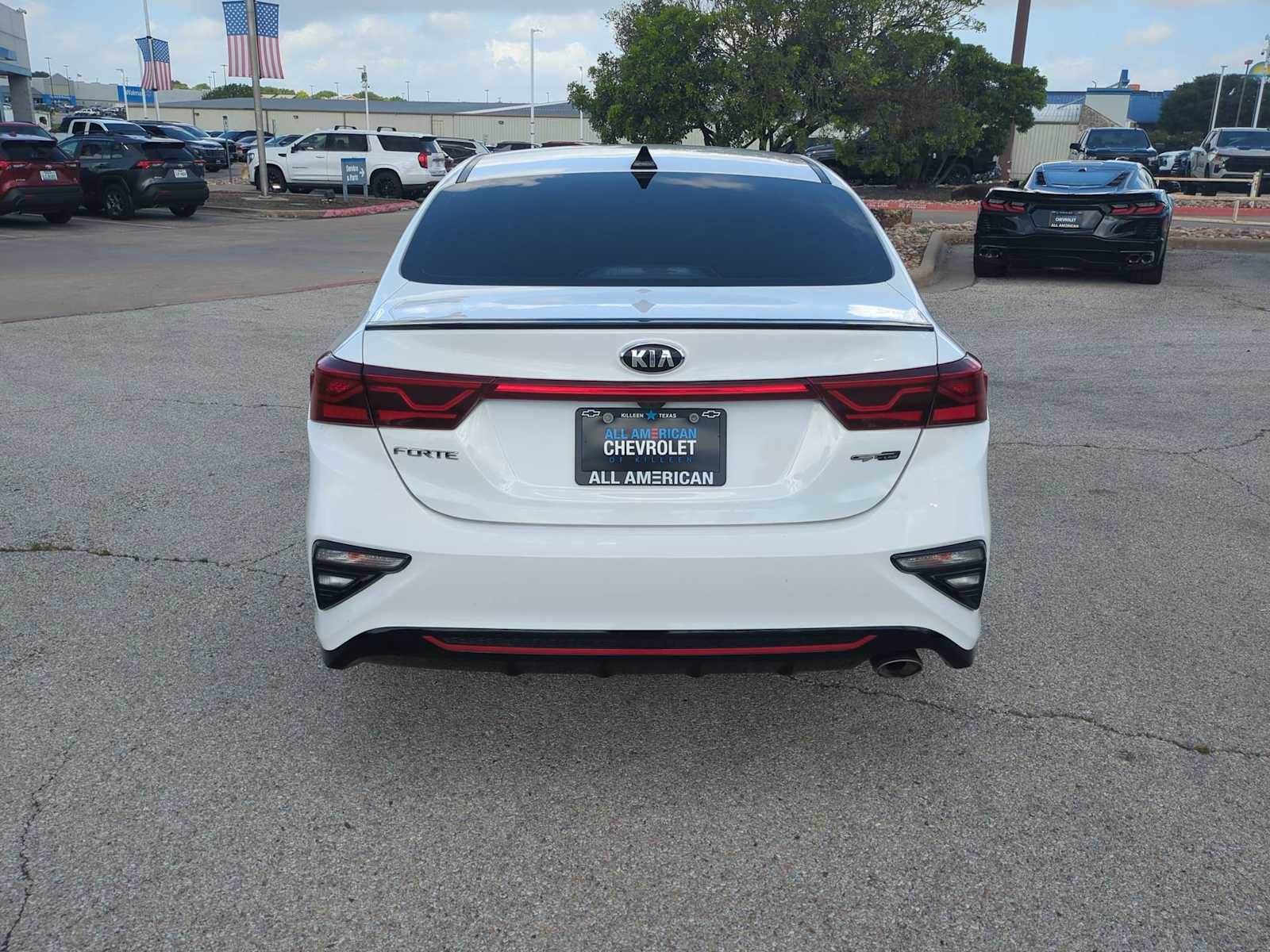 Thumbnail: 2021 Kia Forte - 7