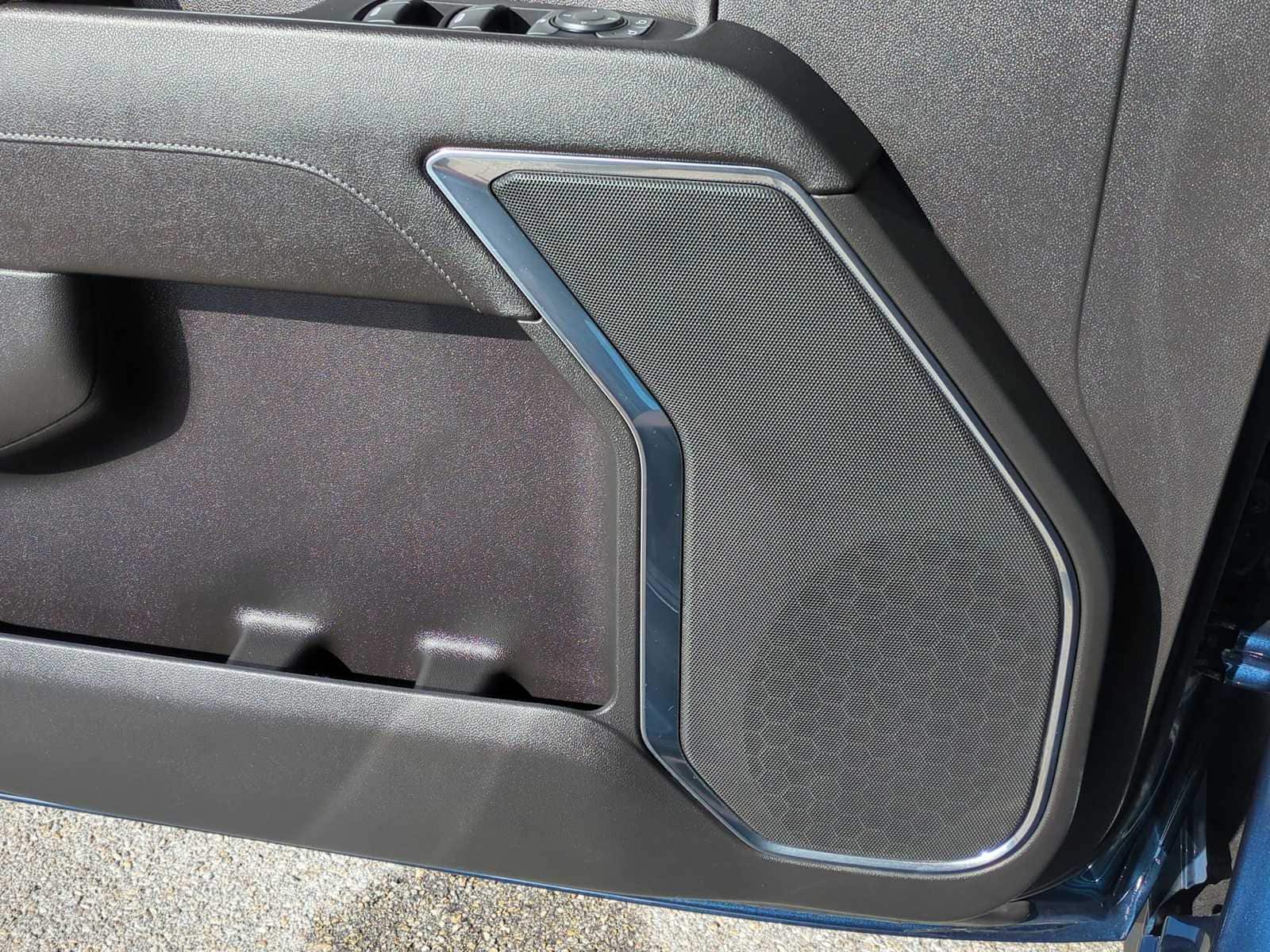 Thumbnail: 2023 Chevrolet Silverado 1500 - 24