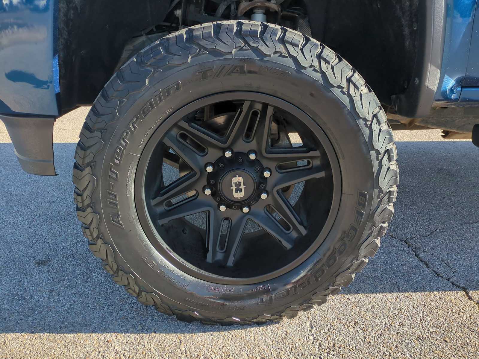 Thumbnail: 2016 GMC Sierra 2500 - 32