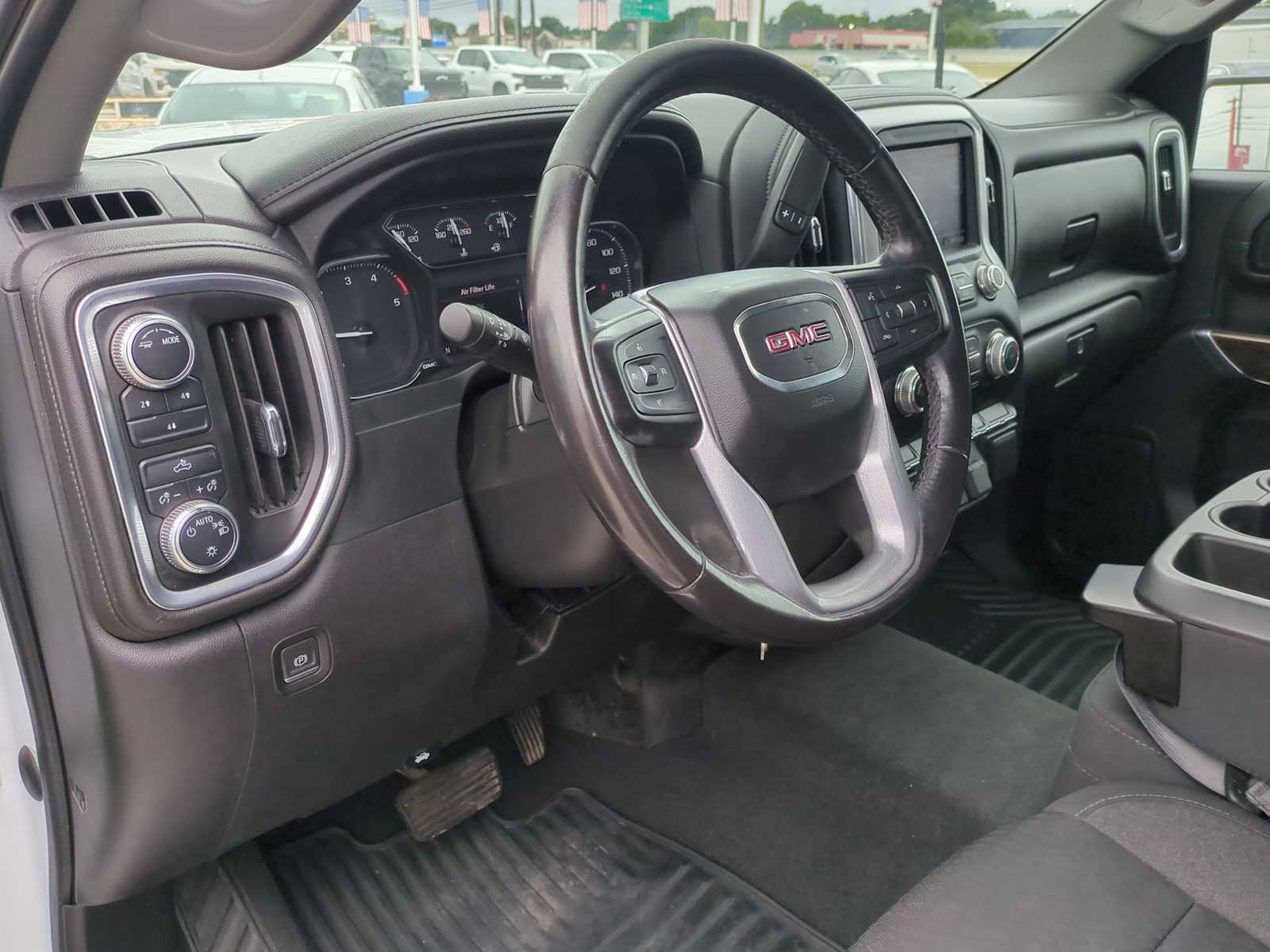 Thumbnail: 2022 GMC Sierra 2500 - 9