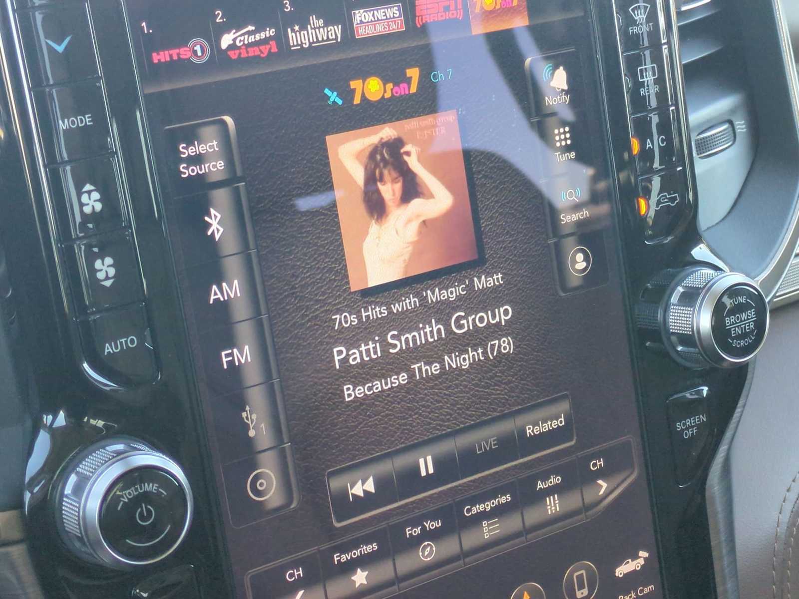 Thumbnail: 2019 RAM 1500 - 13