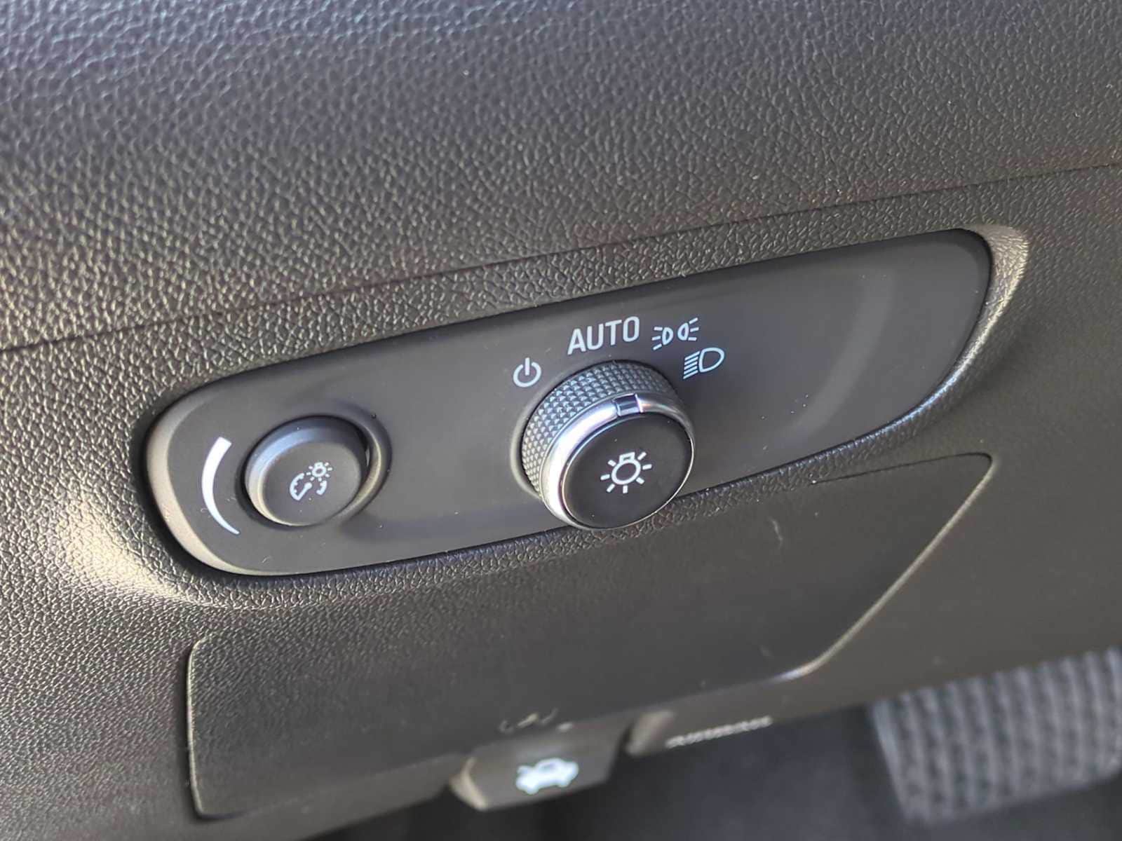 Thumbnail: 2024 Buick Encore GX - 33