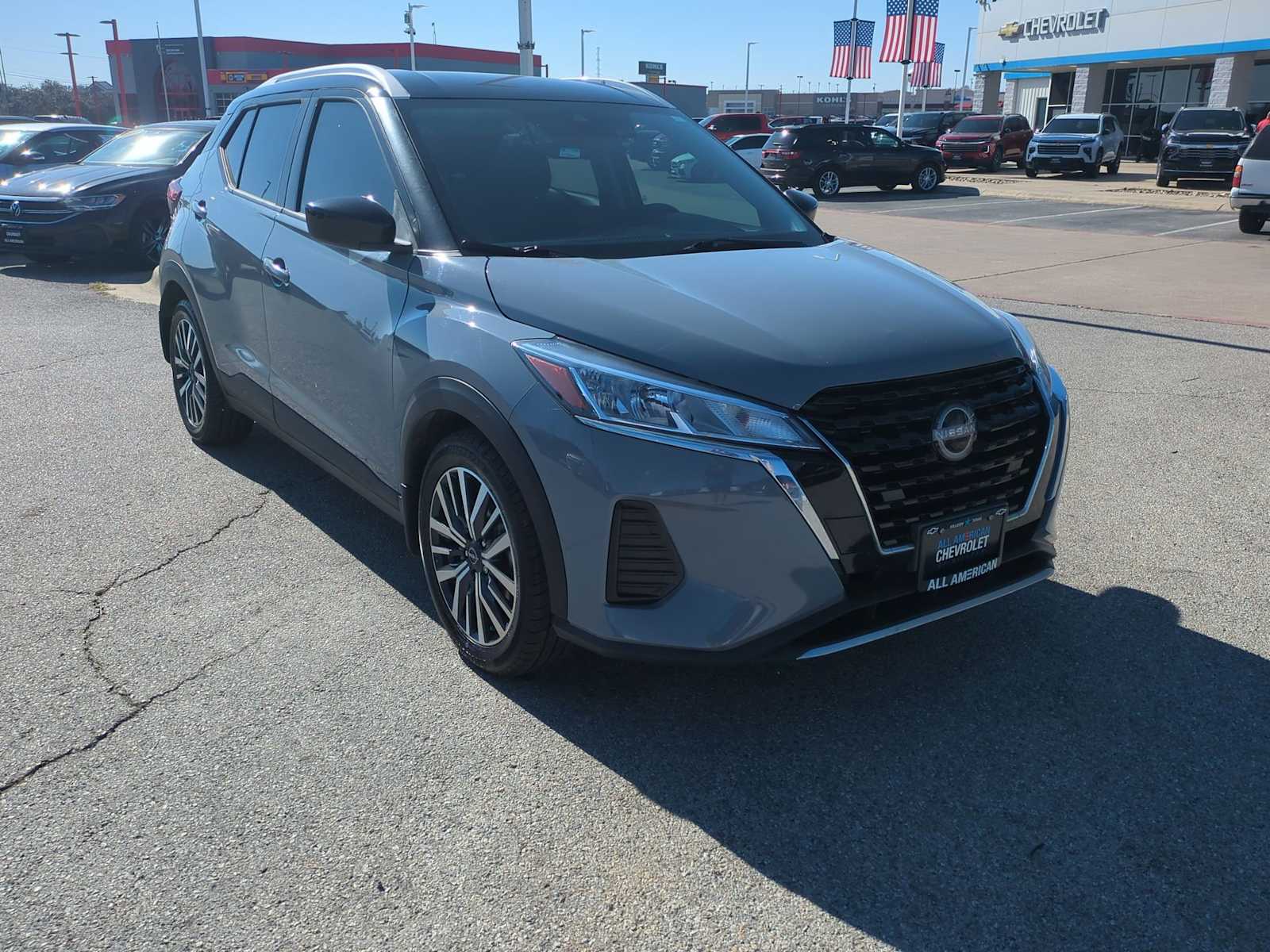 Thumbnail: 2022 Nissan Kicks - 2