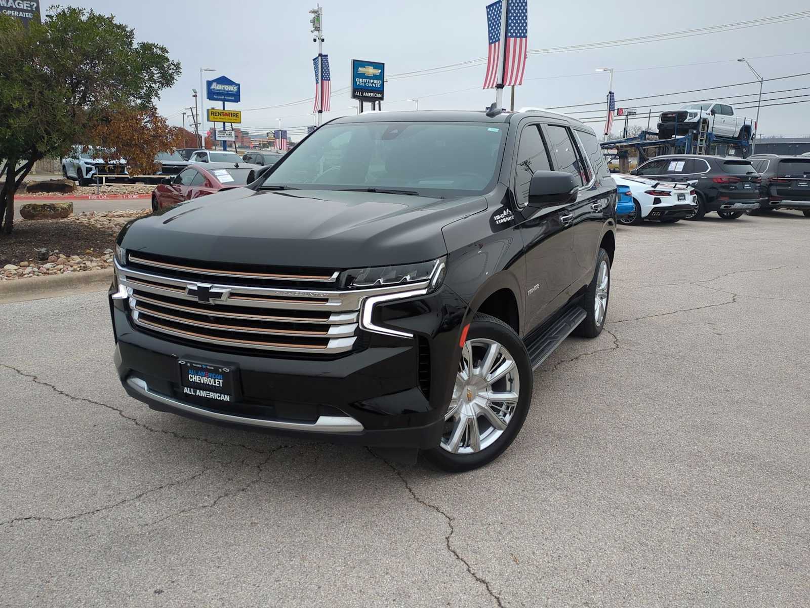 Thumbnail: 2022 Chevrolet Tahoe - 1