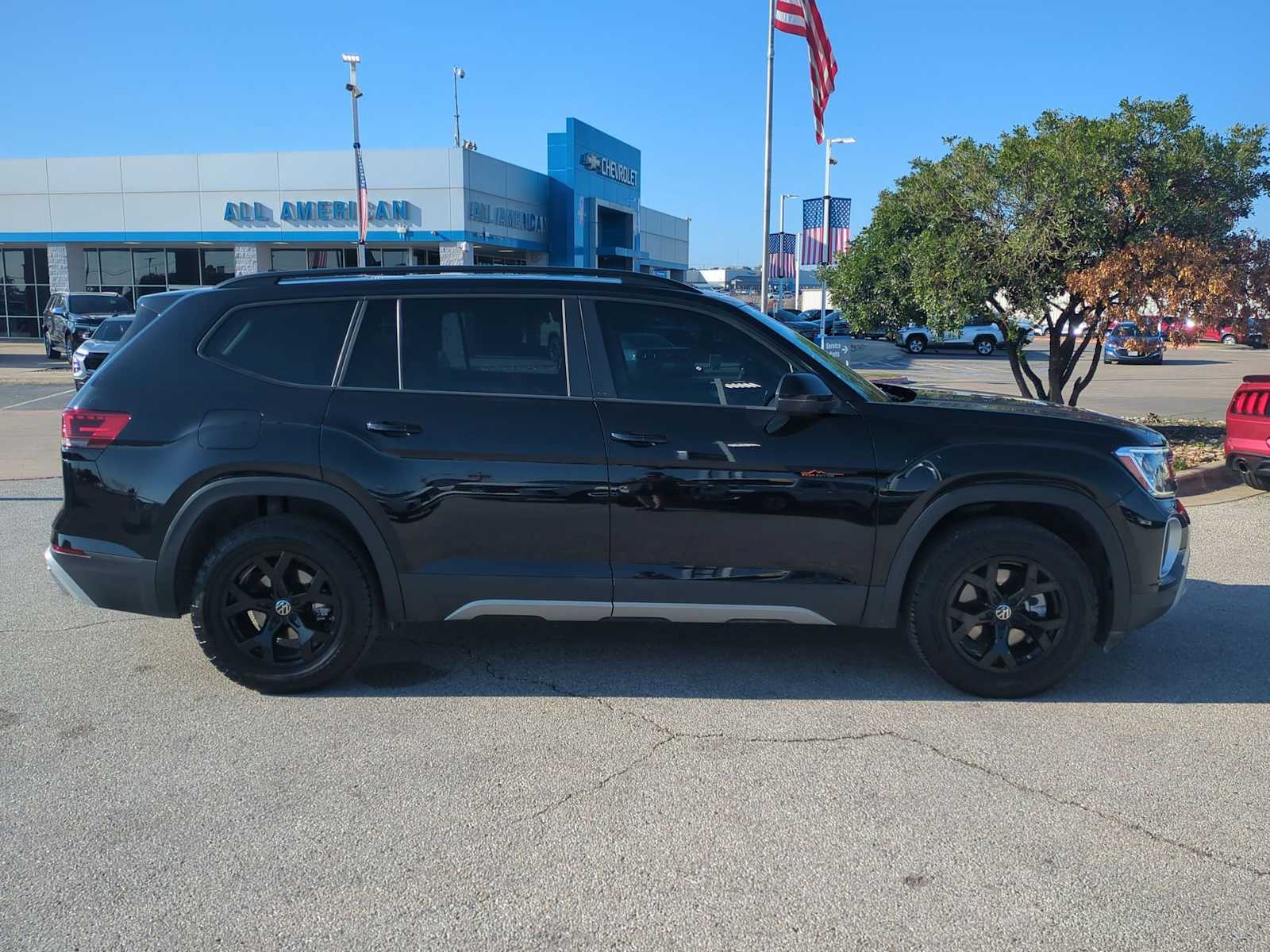 Thumbnail: 2024 Volkswagen Atlas - 9