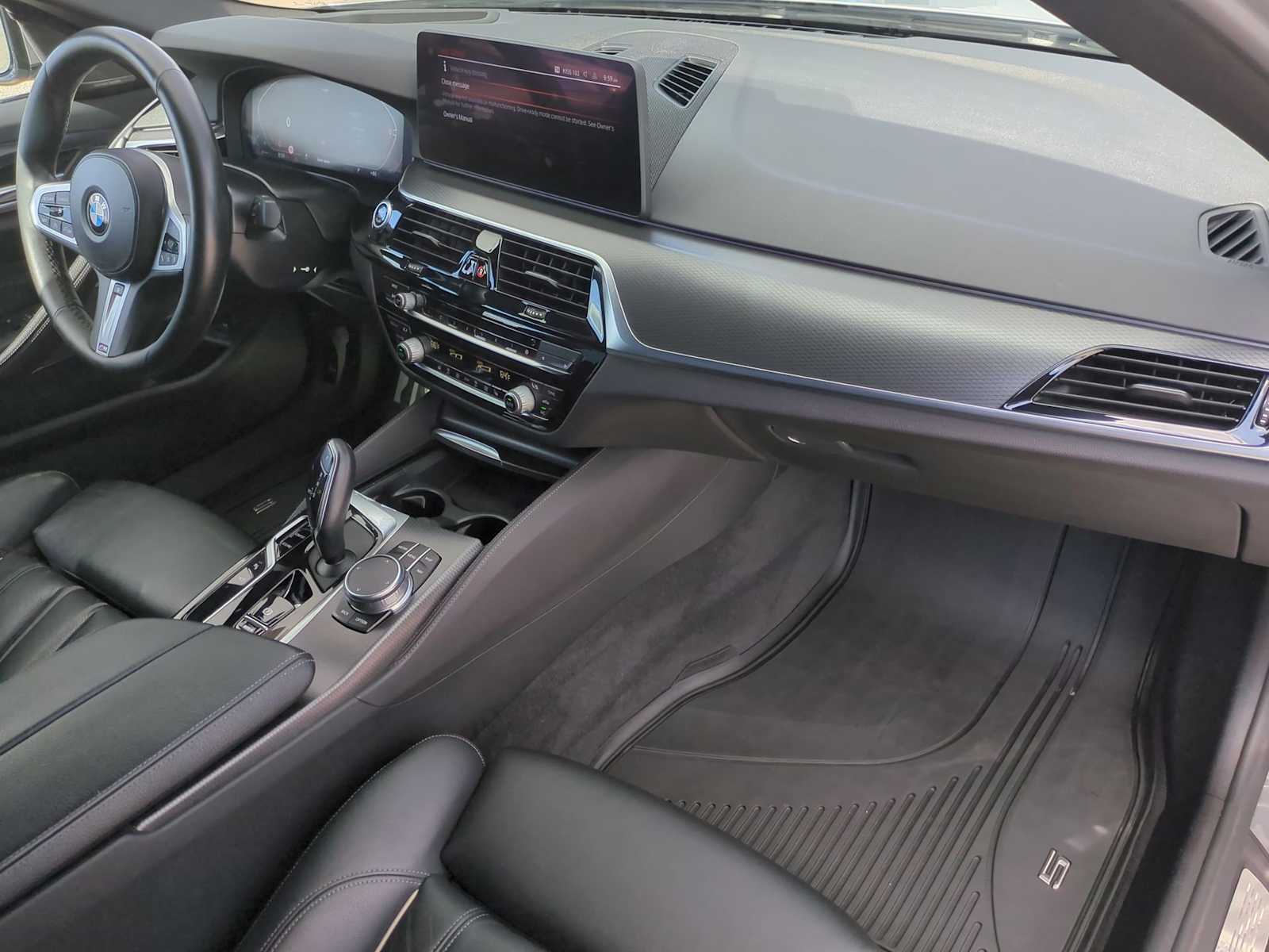 Thumbnail: 2021 BMW 5 Series - 29