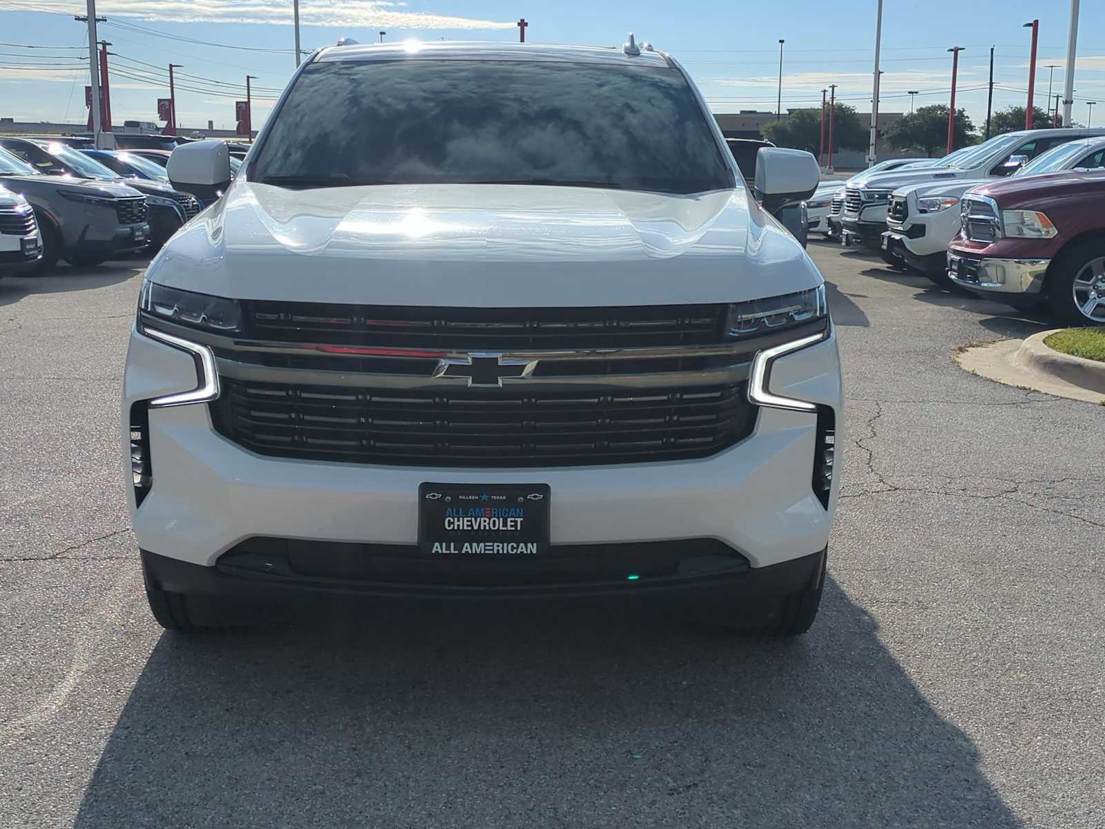 Thumbnail: 2021 Chevrolet Tahoe - 3