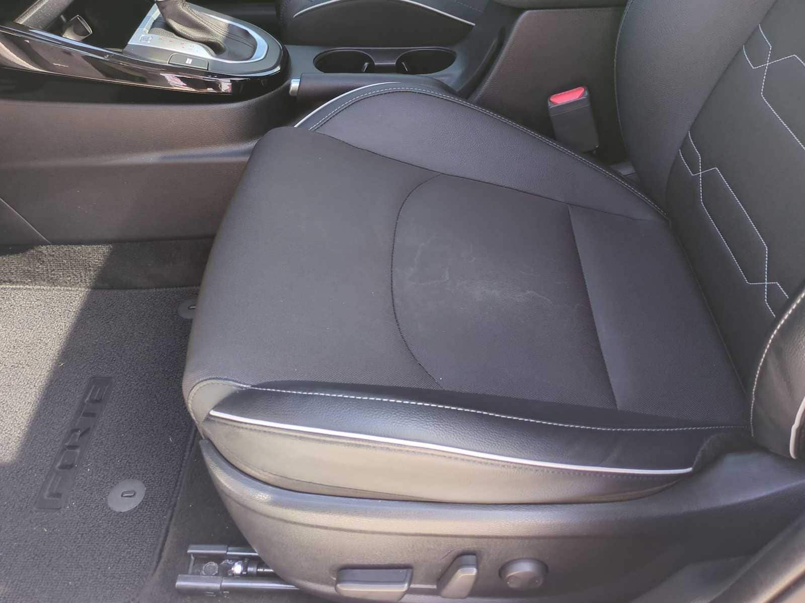 Thumbnail: 2021 Kia Forte - 19