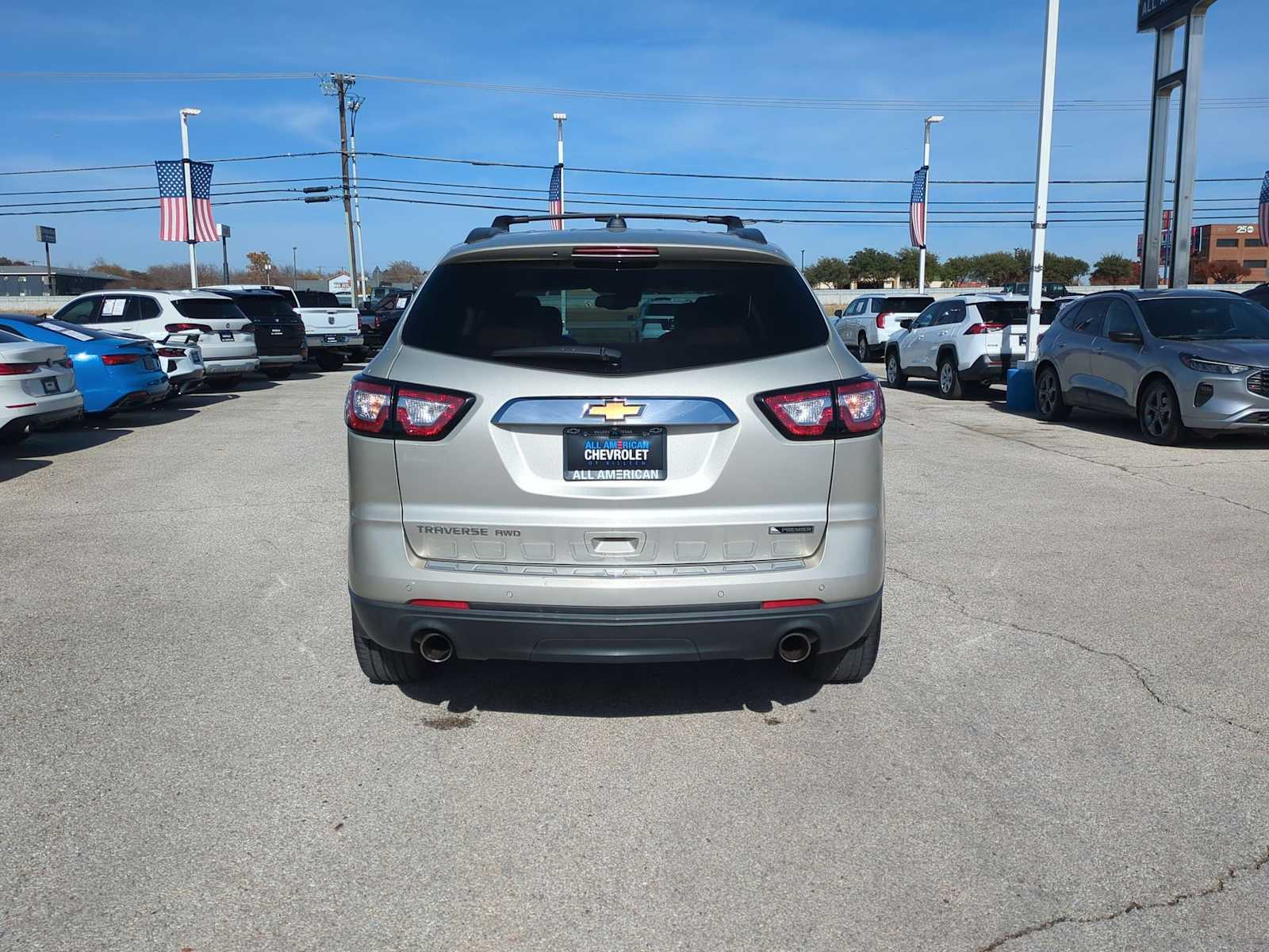 Thumbnail: 2017 Chevrolet Traverse - 7